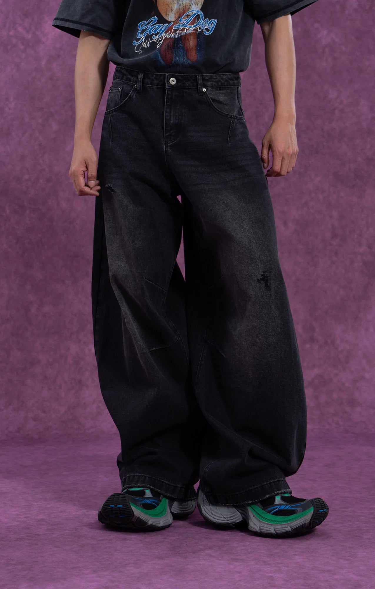 CLP Washed Balloon-Leg Jeans