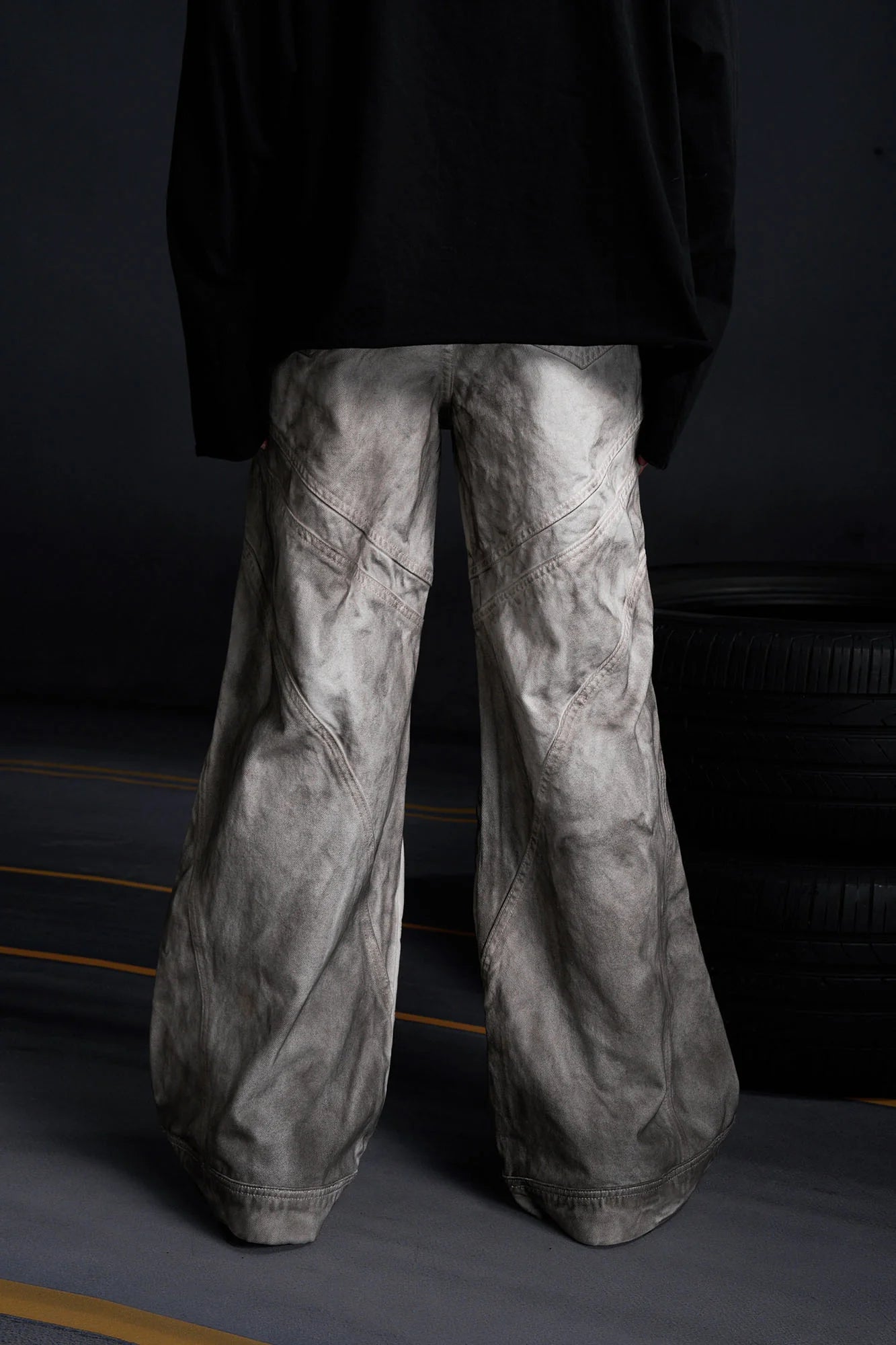 RECOVER ZONE Dirty Fit Ravaged Panel Jeans