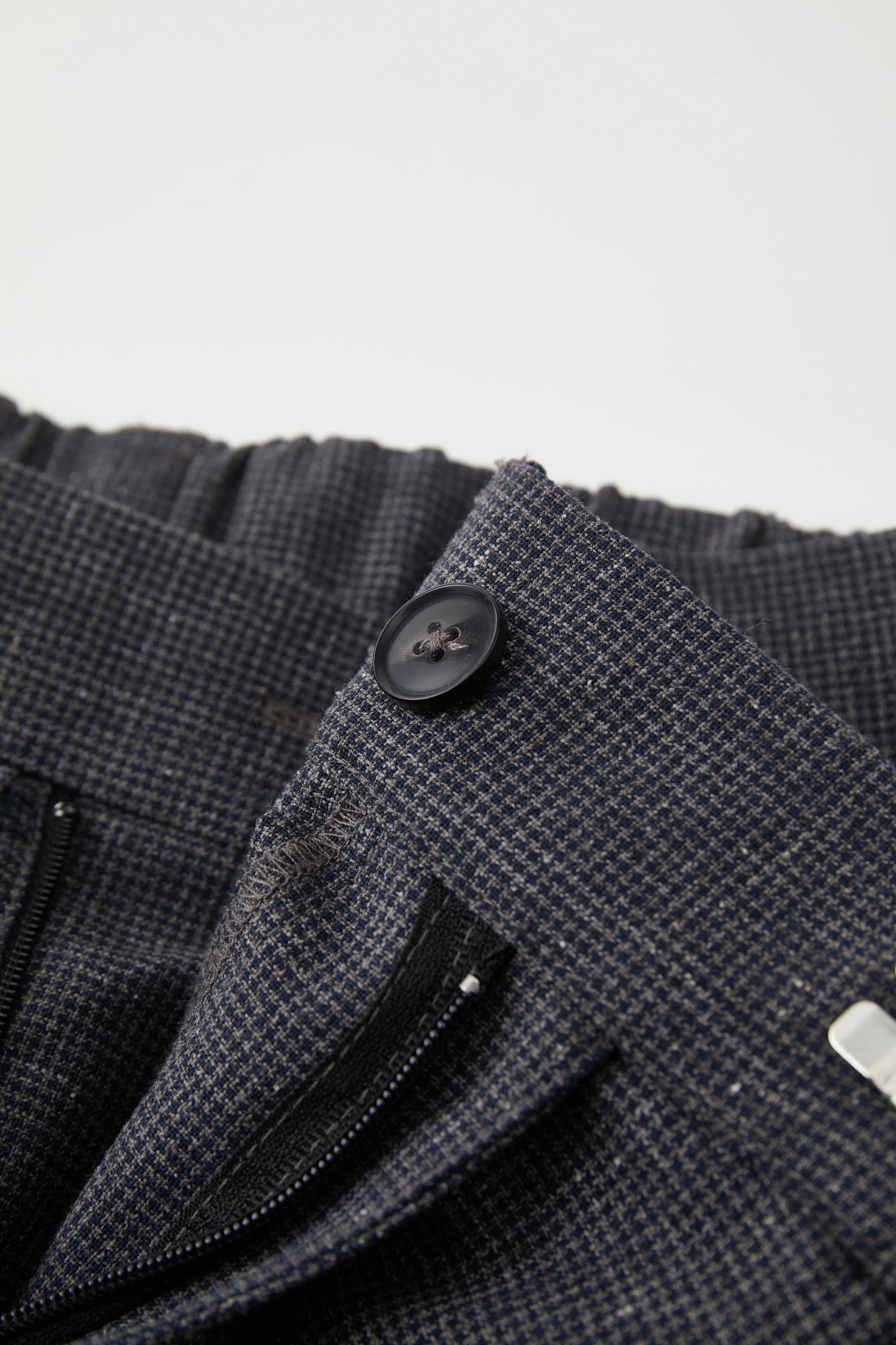 OPICLOTH Asymmetric Pleated Linen-Blend Micro Check Pants