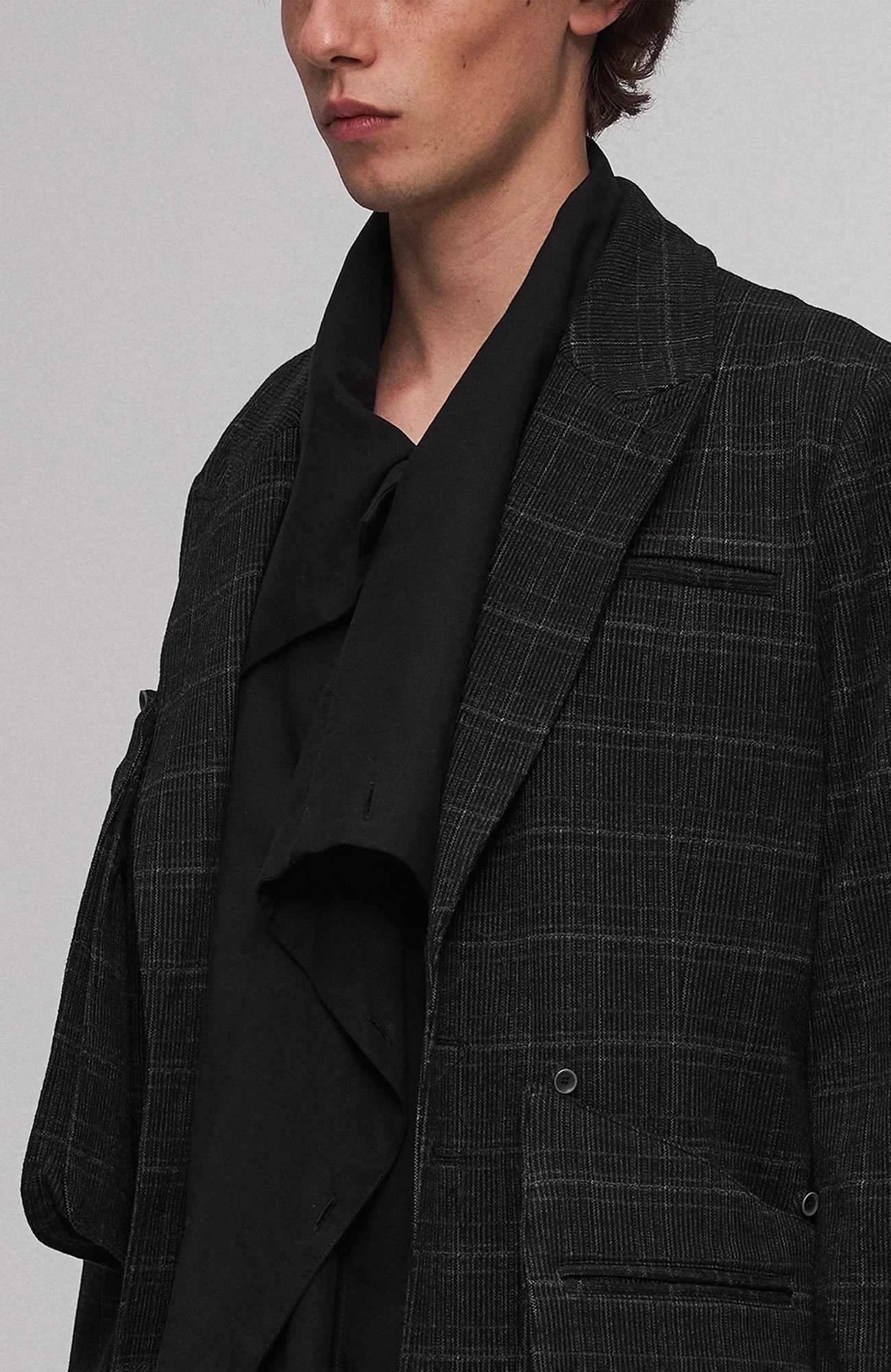 ILNya Nieternite Nifutur Deconstructed Detachable Plaid Blazer