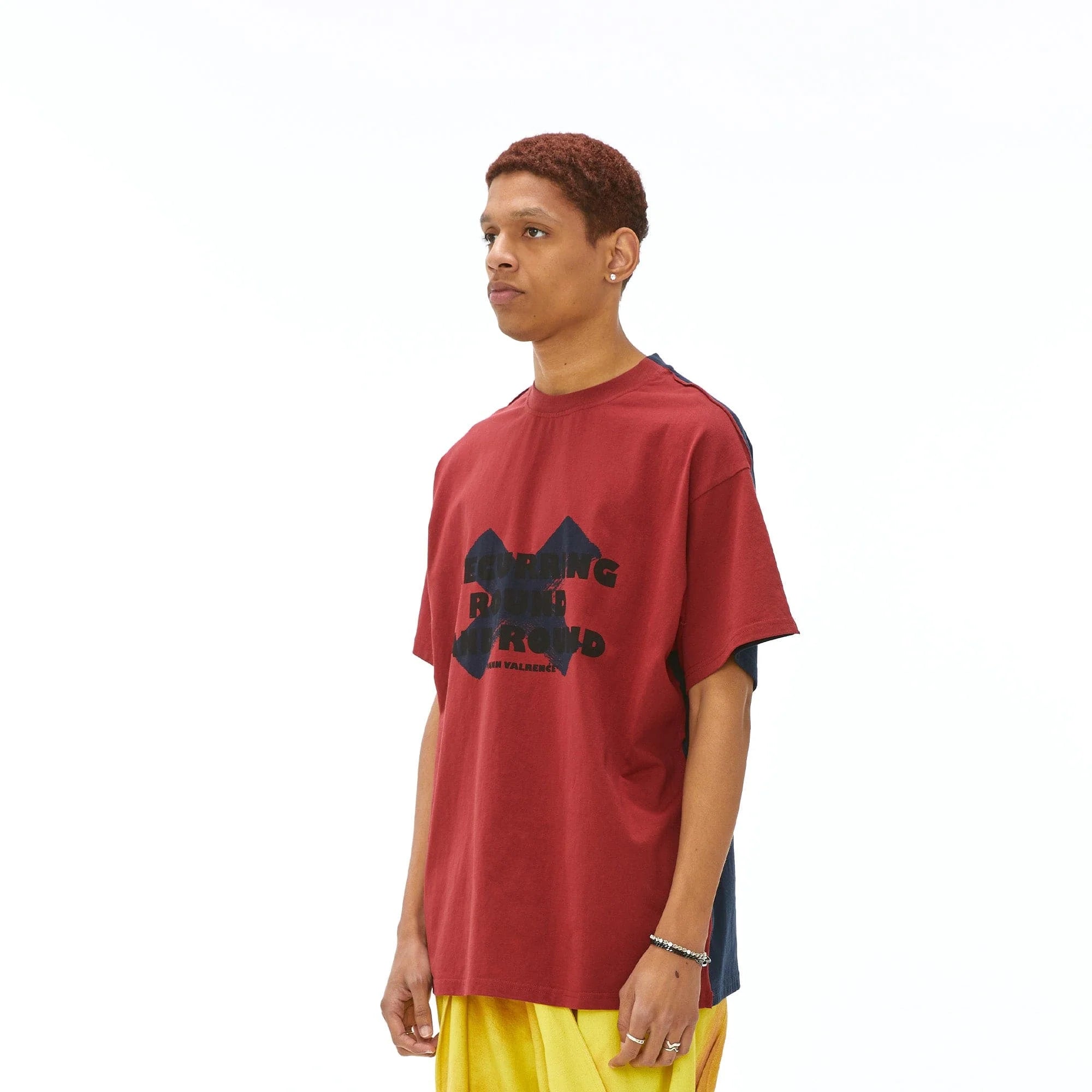 VANN VALRENCE Contrast Split Graphic T-Shirt