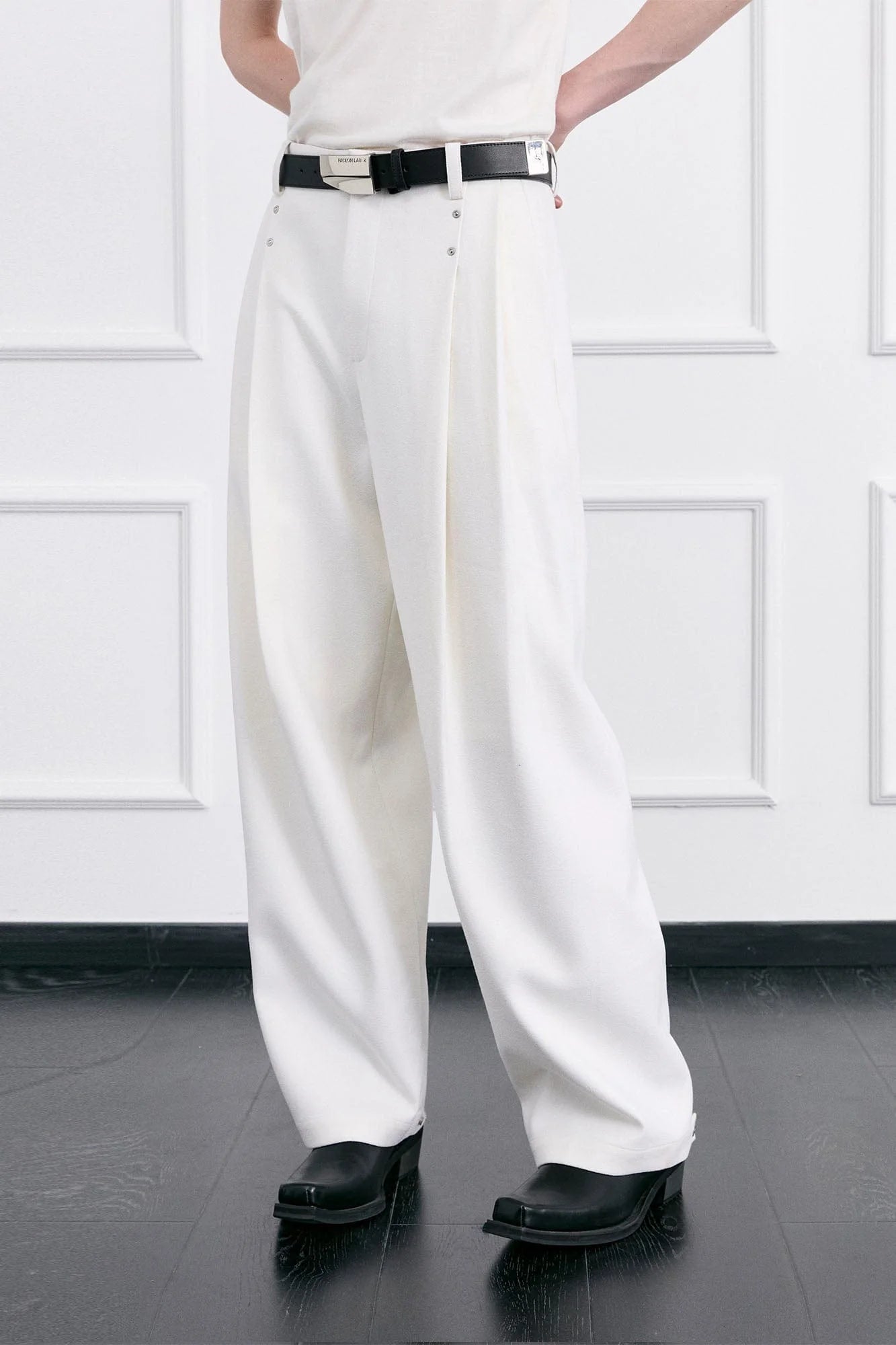 FACEONLAB Essential Wool-Blend Pleated Trousers