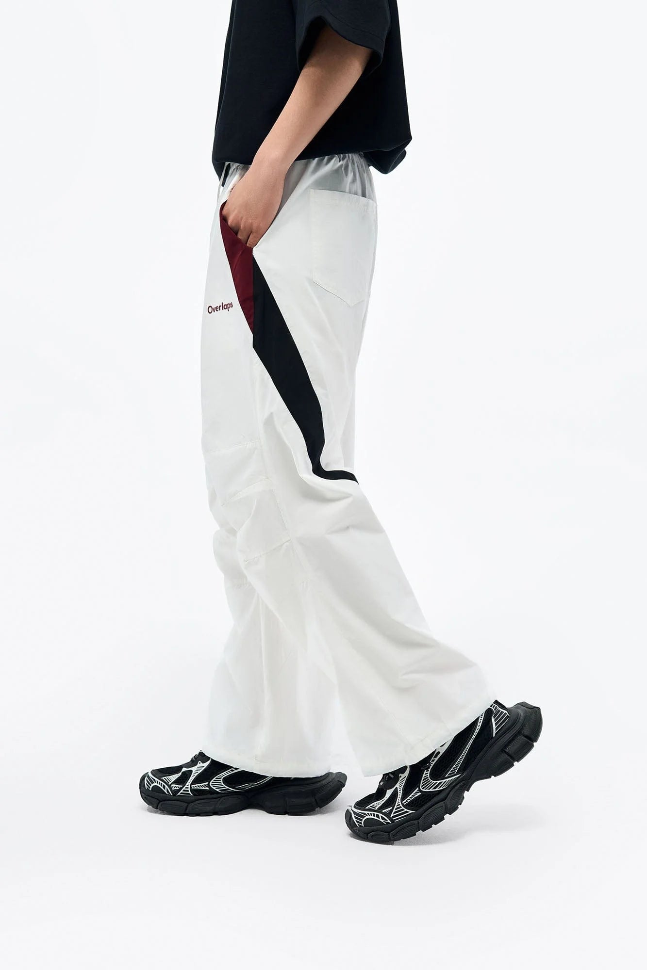 OVERLAPS Contrast Panel Crinkled-Knee Track Pants