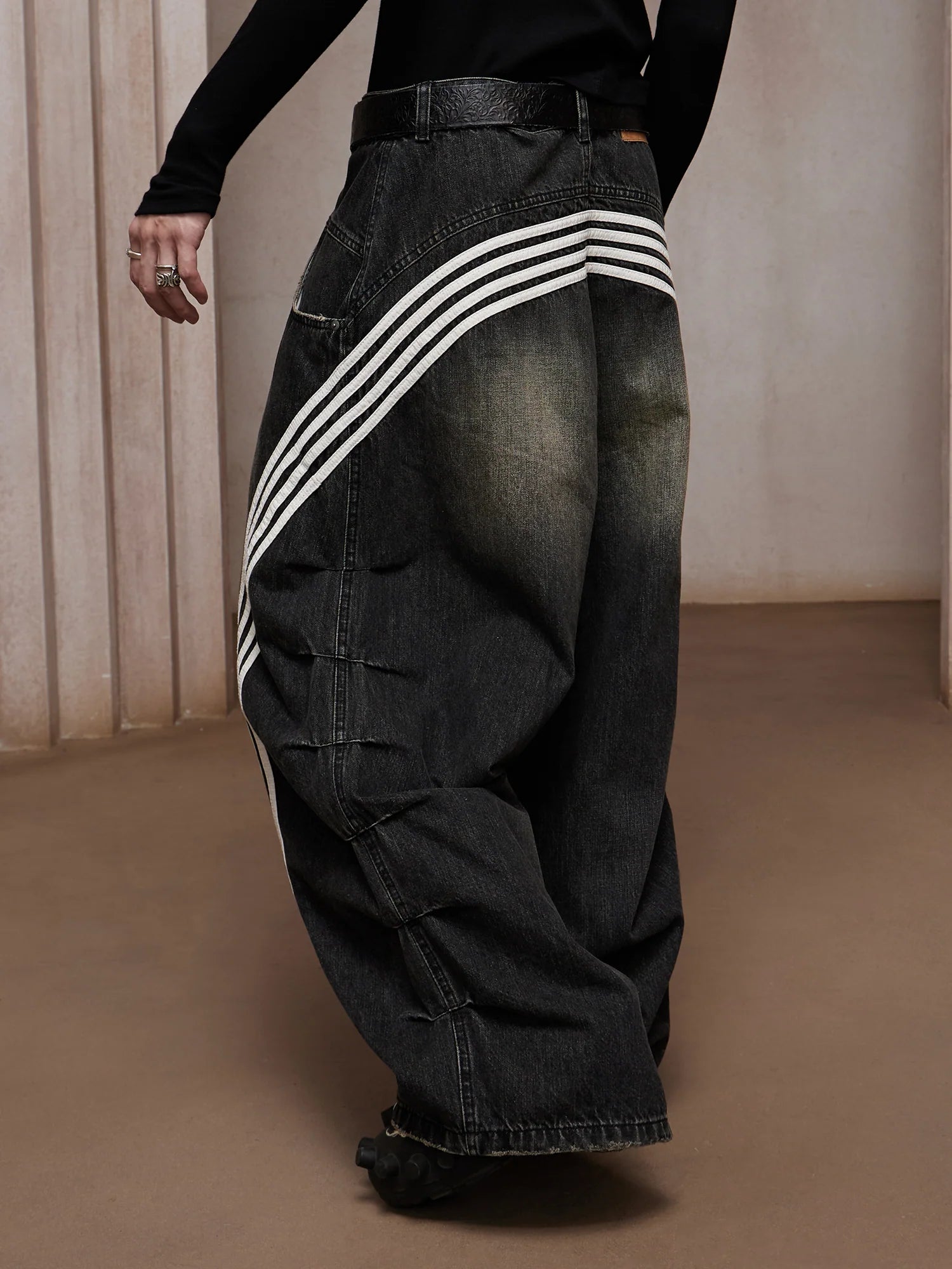 DND4DES Washed Ruched Striped Baggy Jeans