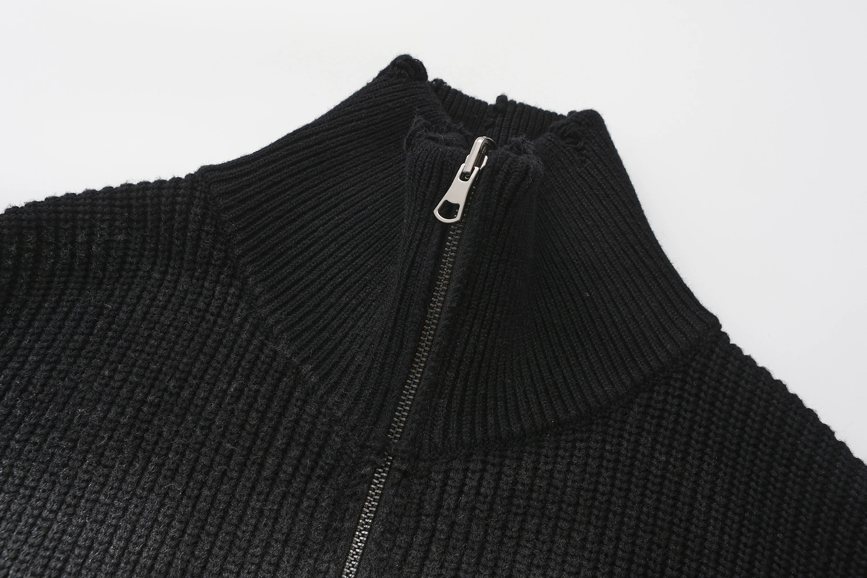 VANN VALRENCE Distressed Ombre Zip-Up Cardigan