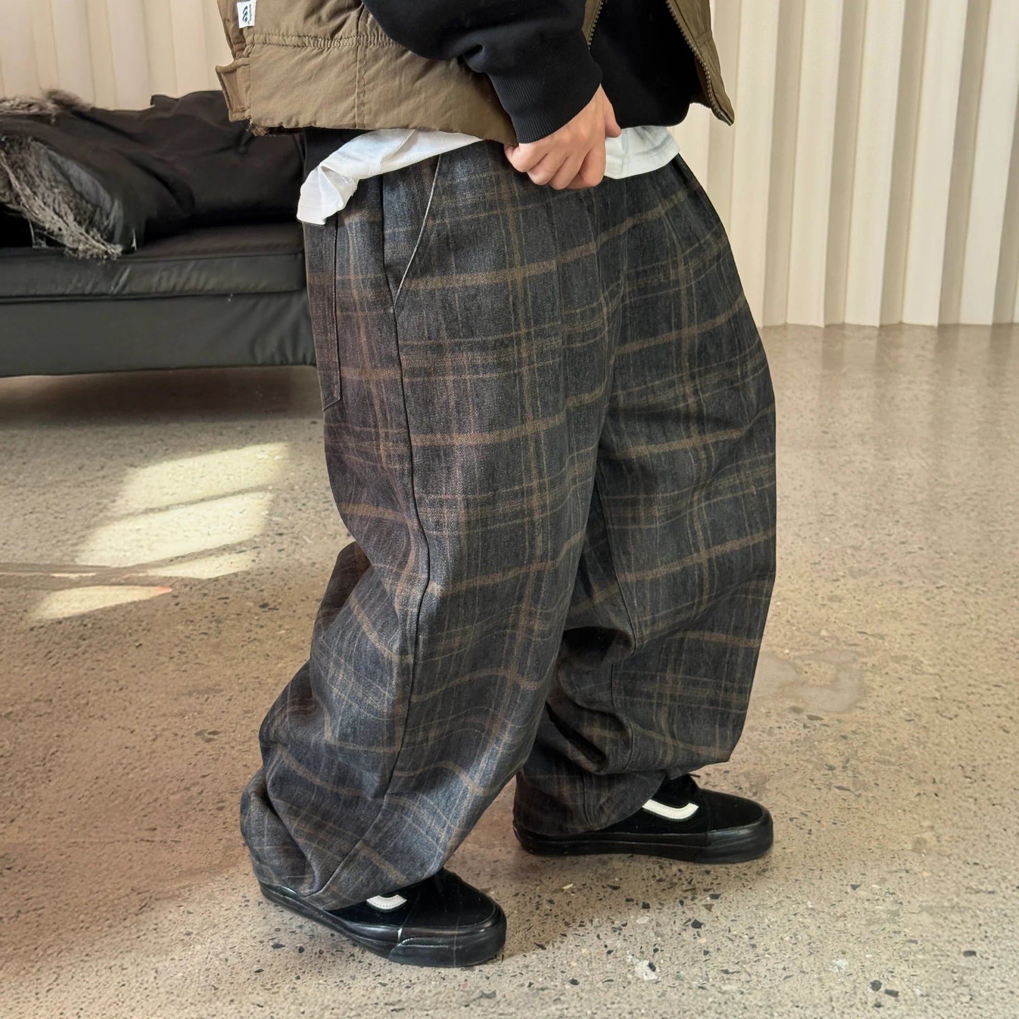 ME DA IGUAL Washed Plaid Tappered Pants Coffee