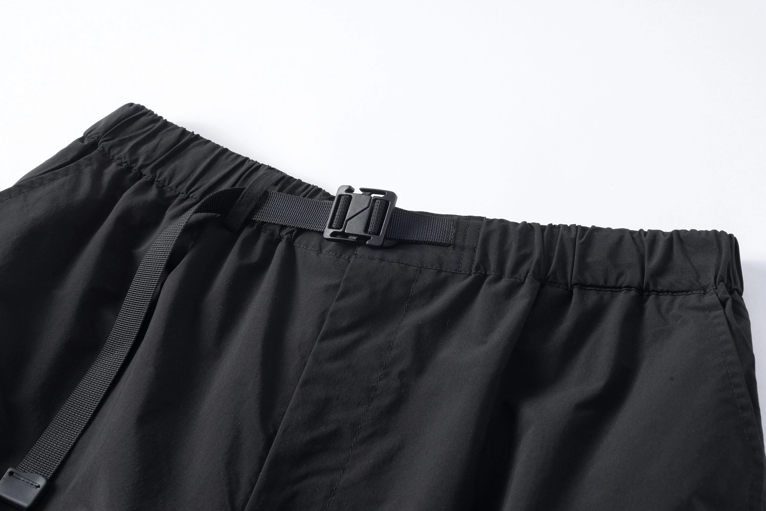 SILENSTORM Arc-Zip Crinkled Water-Repellent Utility Pants