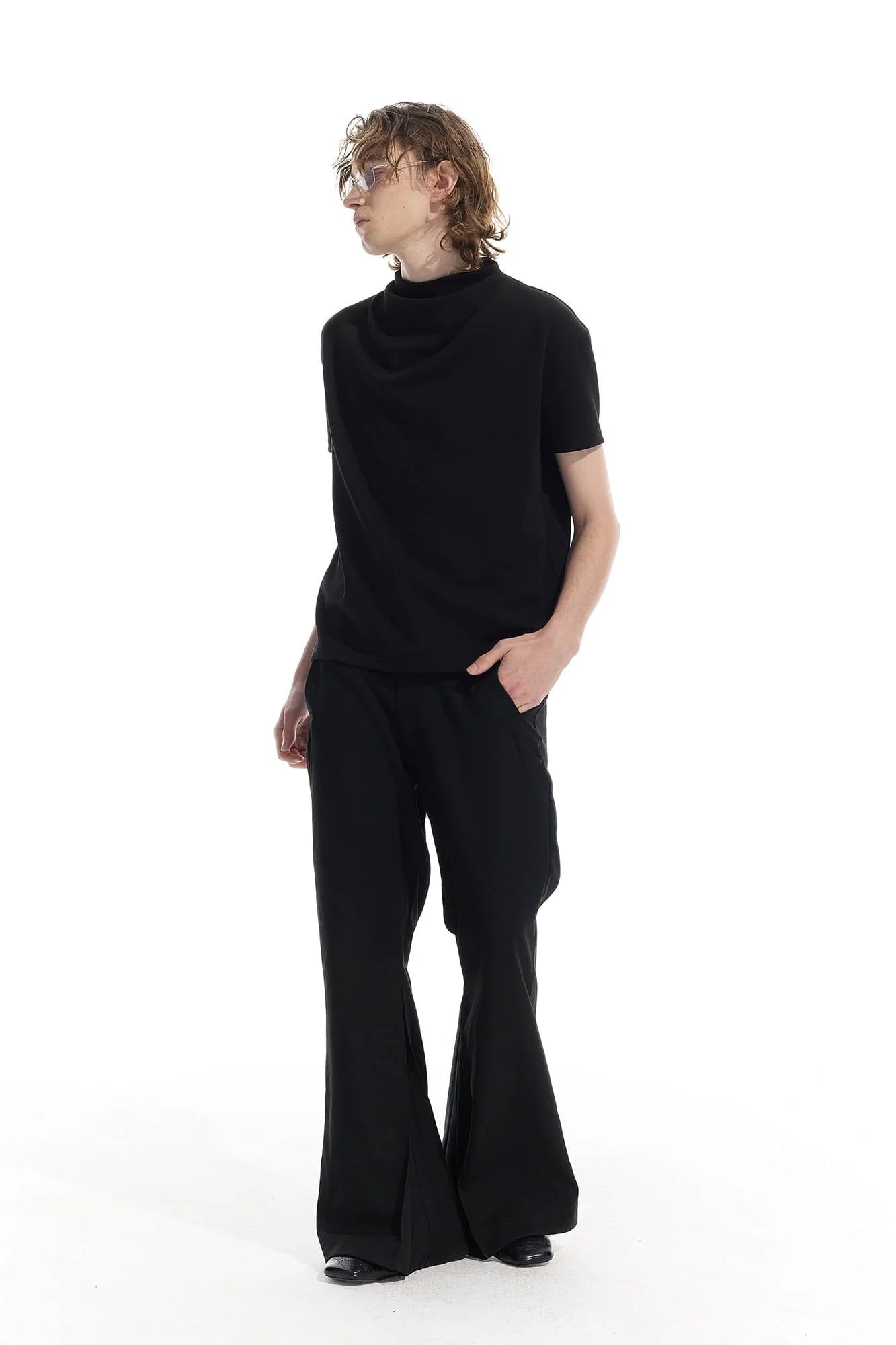 WHISTLEHUNTER Essential Crinkled Mock T-Shirt