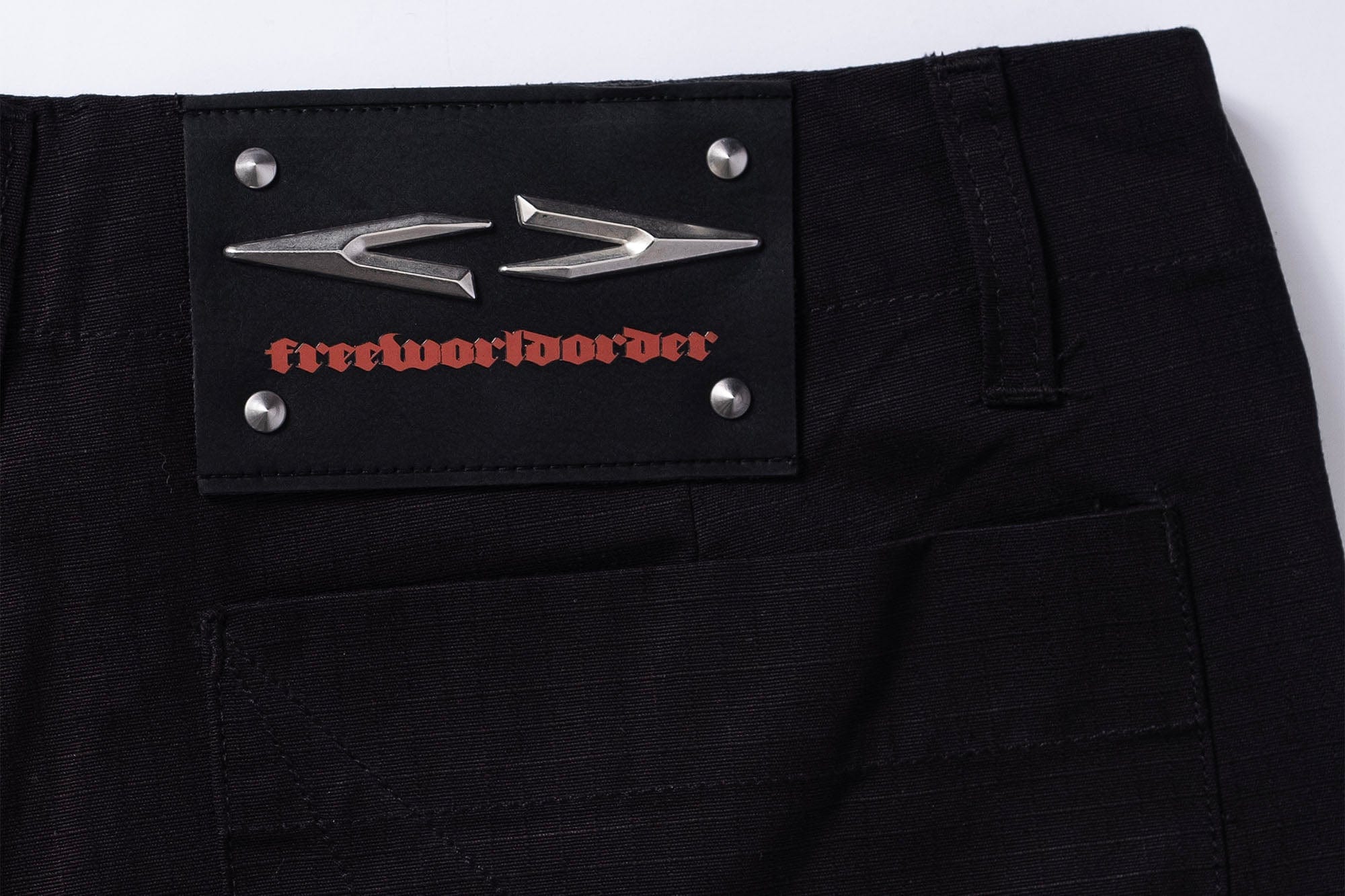 FVVO Distressed Rivet Strap Cargo Shorts Black