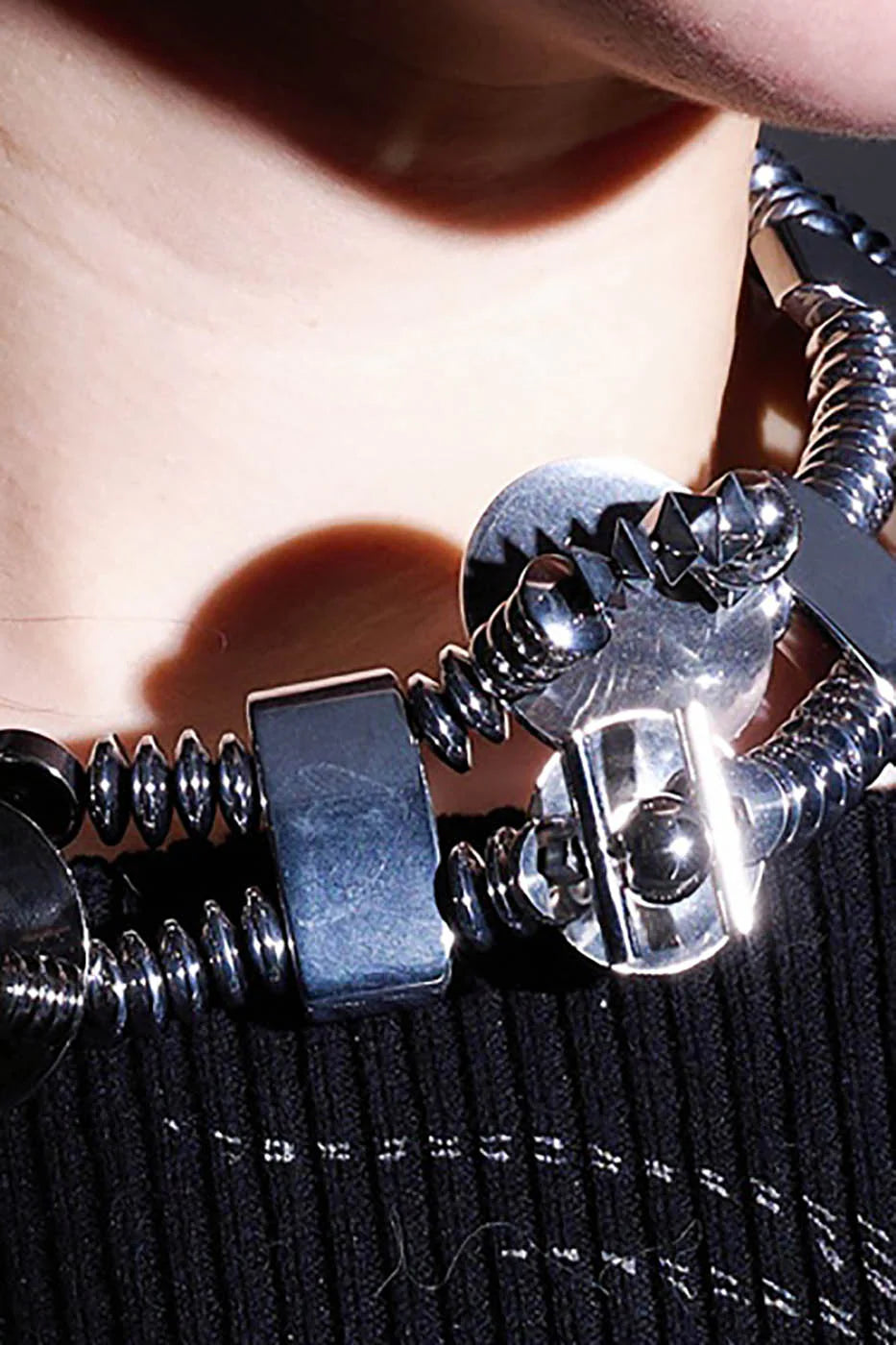 ILLUSORY Mechanical Double-Strand Necklace