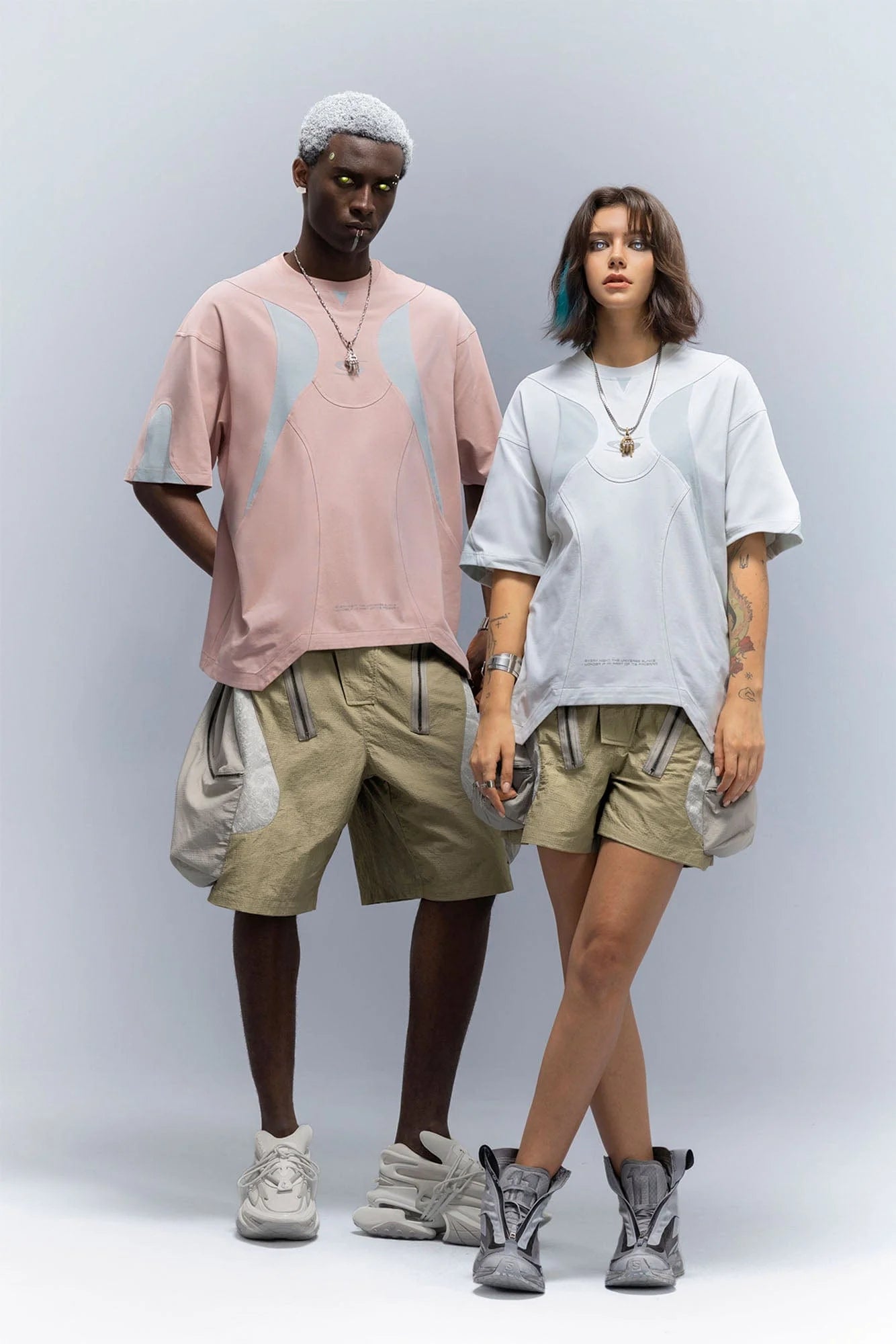 XIPHEVIL Snake Skin Contrast Panel Multi-Pocket Shorts