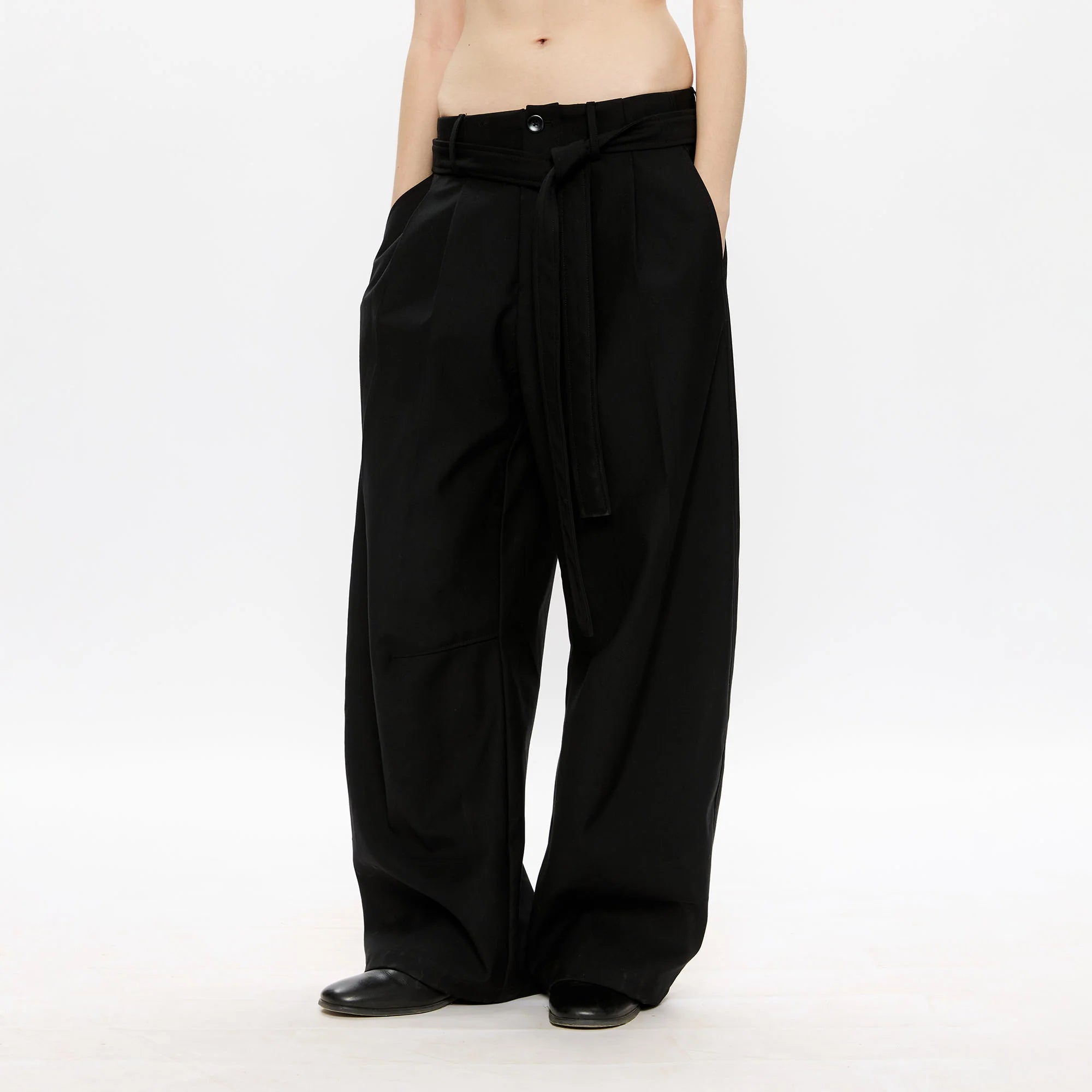 KREATE Belted Pleated Wide-Leg Trousers