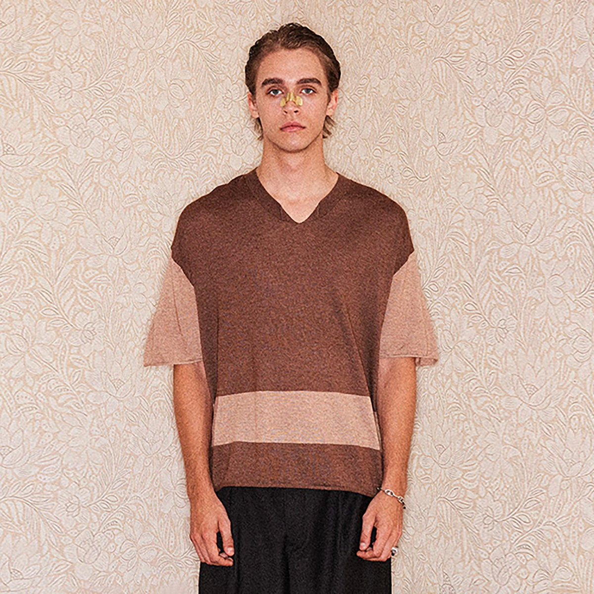 RICHILL Contrast Wool-Blended V-Neck T-Shirt