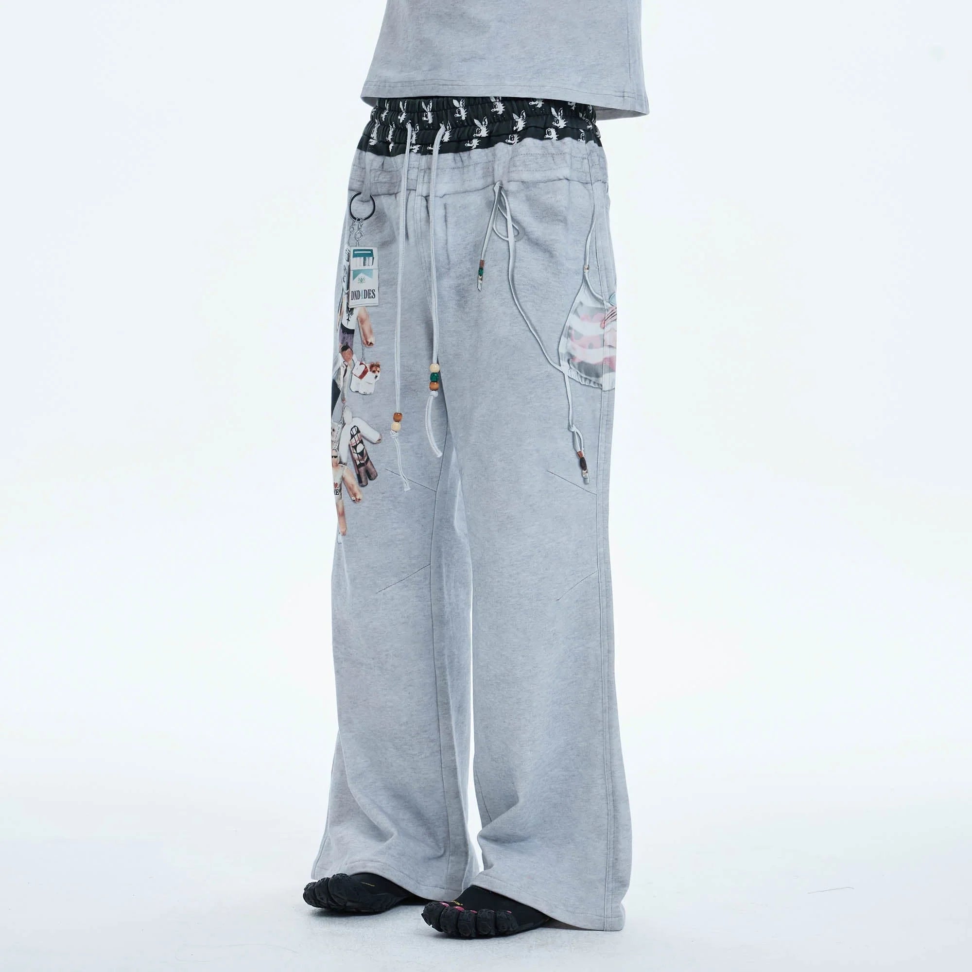 DND4DES Doll Charm Graphic Double-Waist Sweatpants