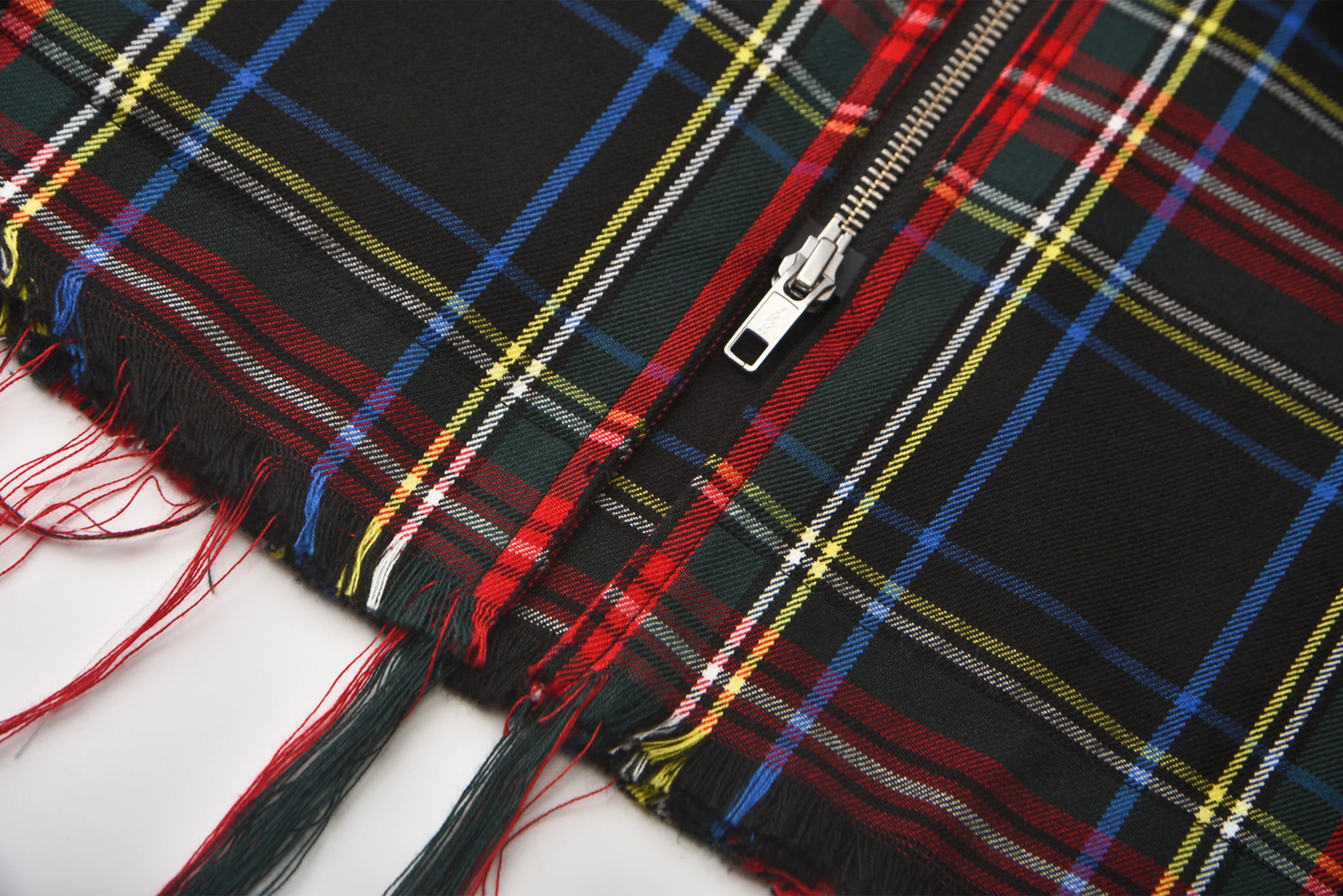 VENTUREK Punk Frayed Plaid Embroidered Jacket