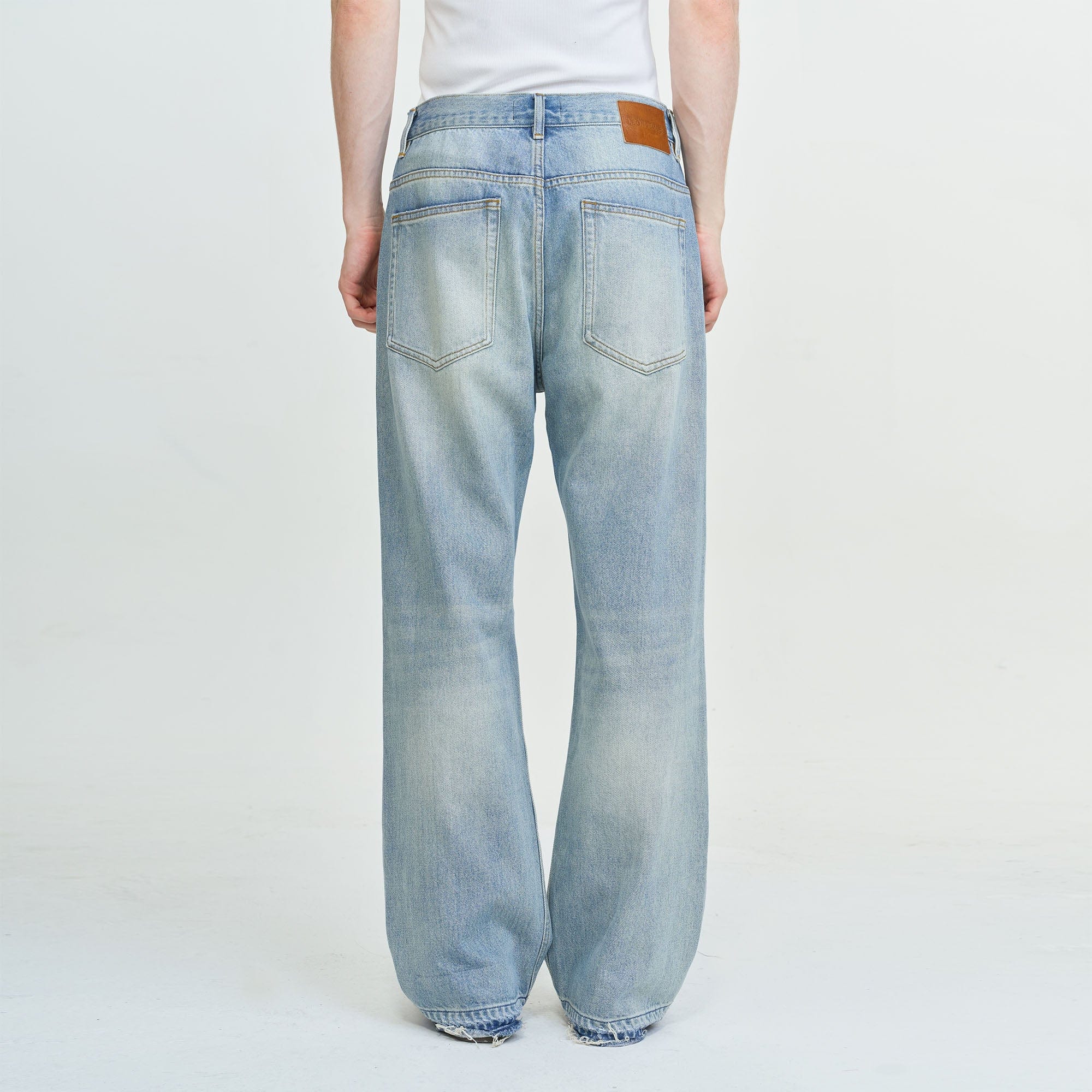 LEONSENSE Washed Ripped Frayed Straight-Leg Jeans