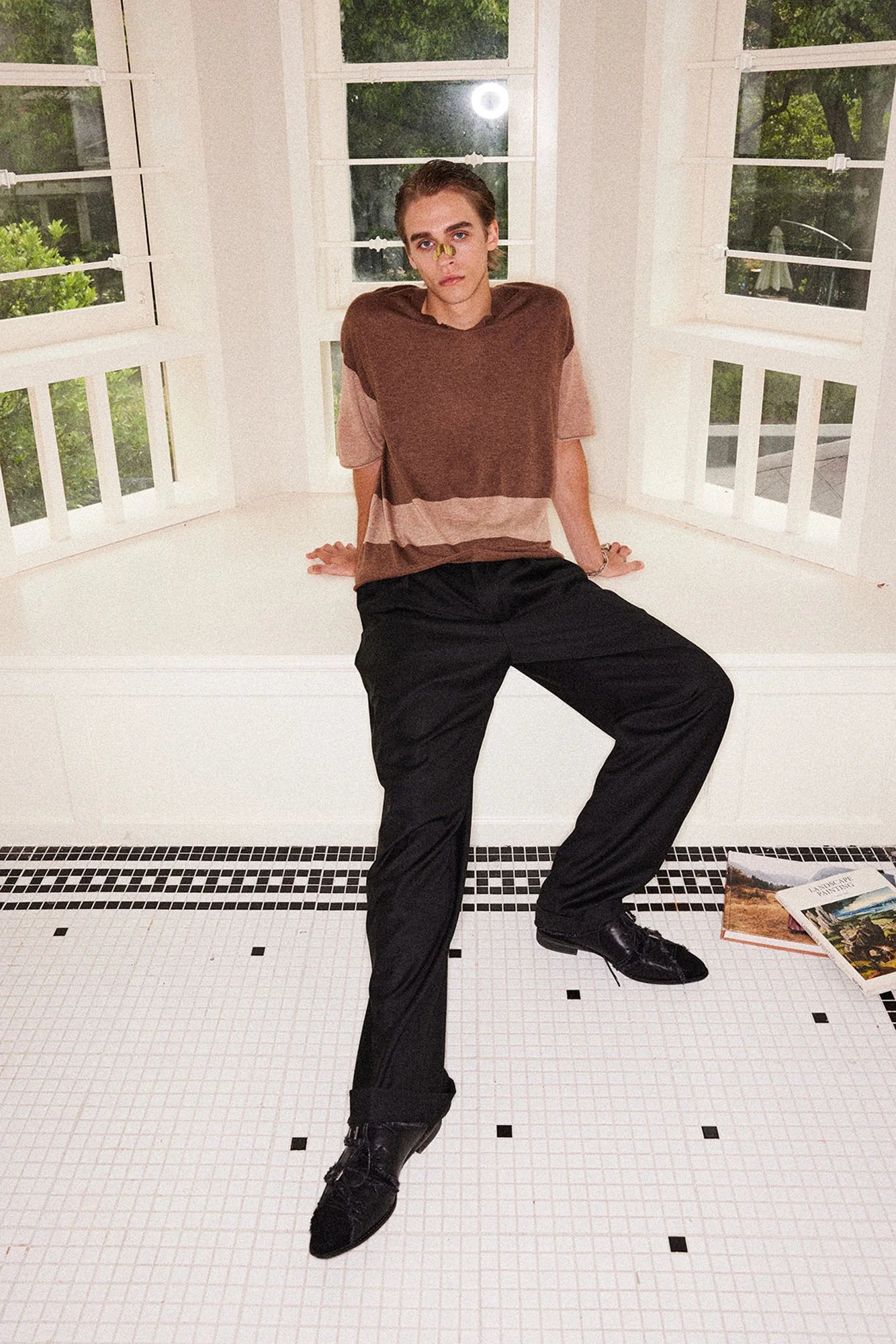 RICHILL Contrast Wool-Blended V-Neck T-Shirt