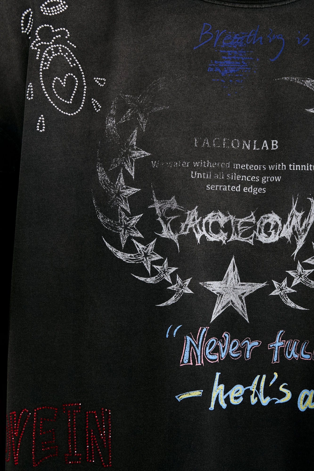 FACEONLAB Punk Graffiti Diamond Distressed T-Shirt