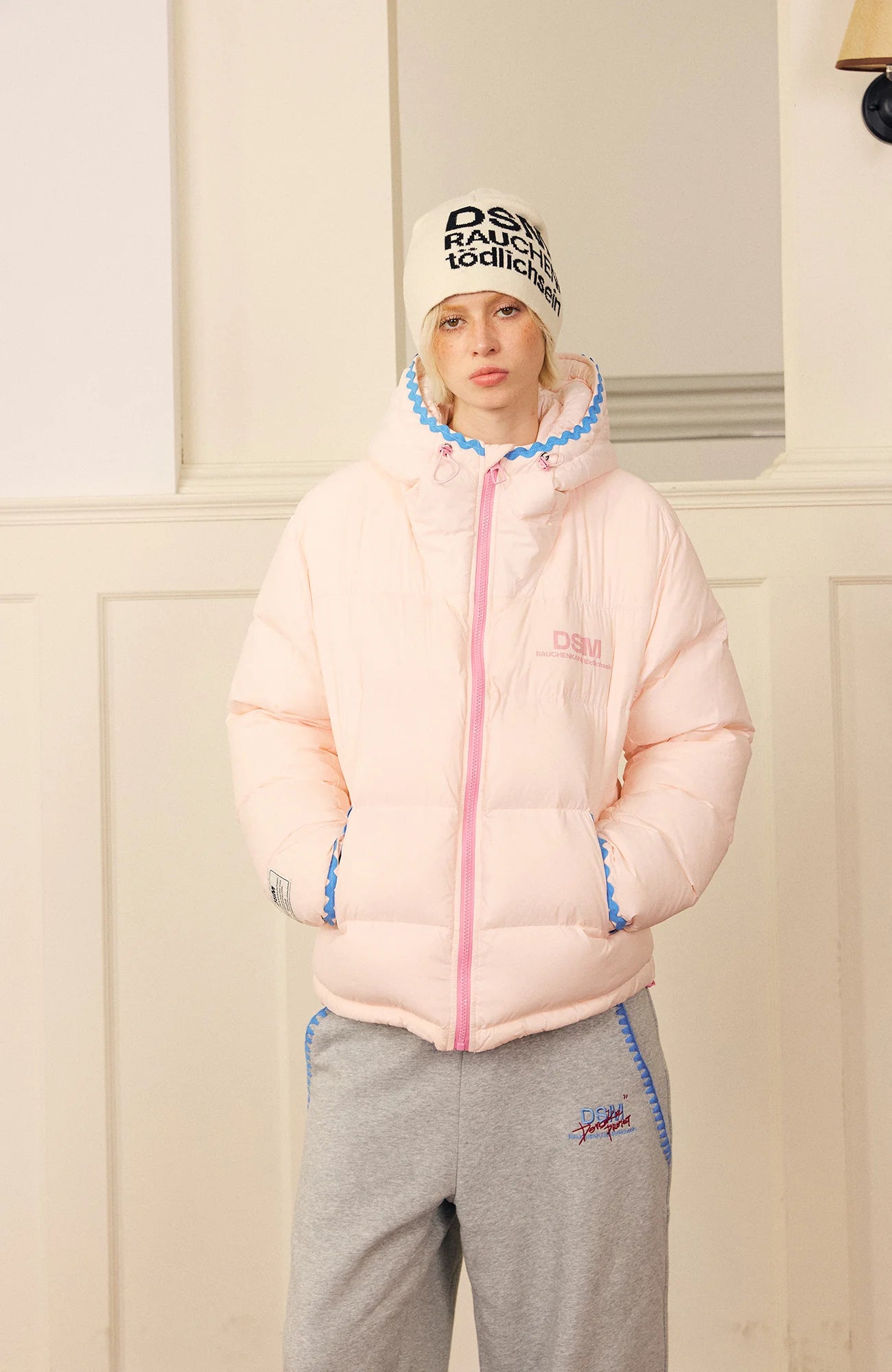 DONSMOKE Wavy Trim Hooded Down Puffer