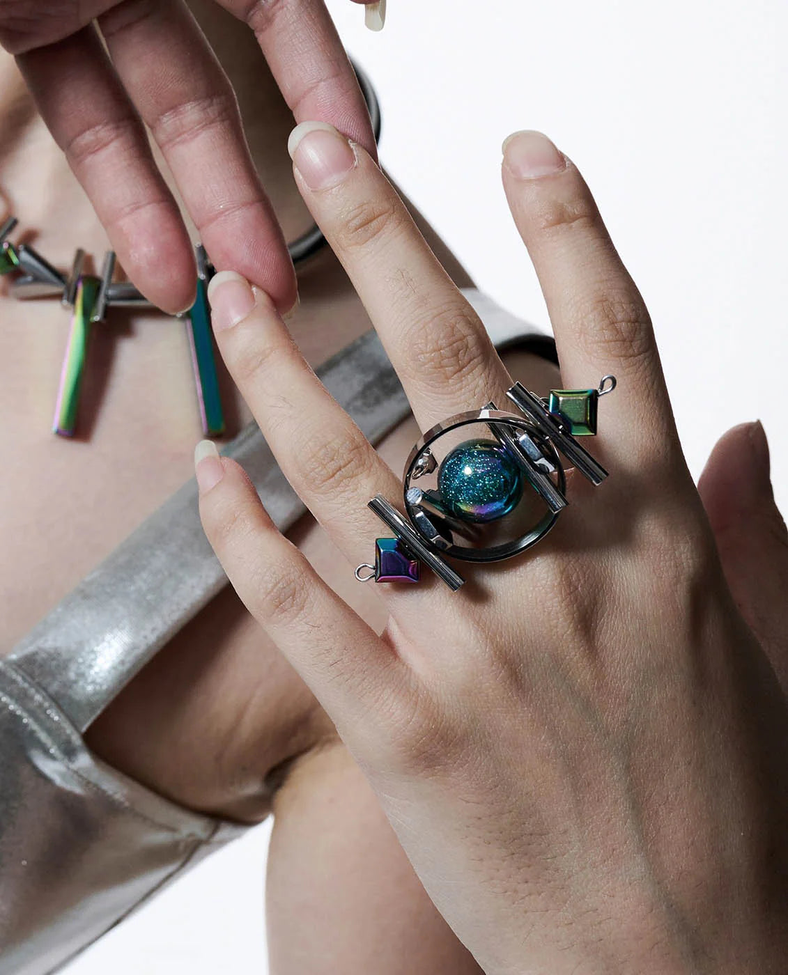 ILLUSORY Planet Beaded Ring