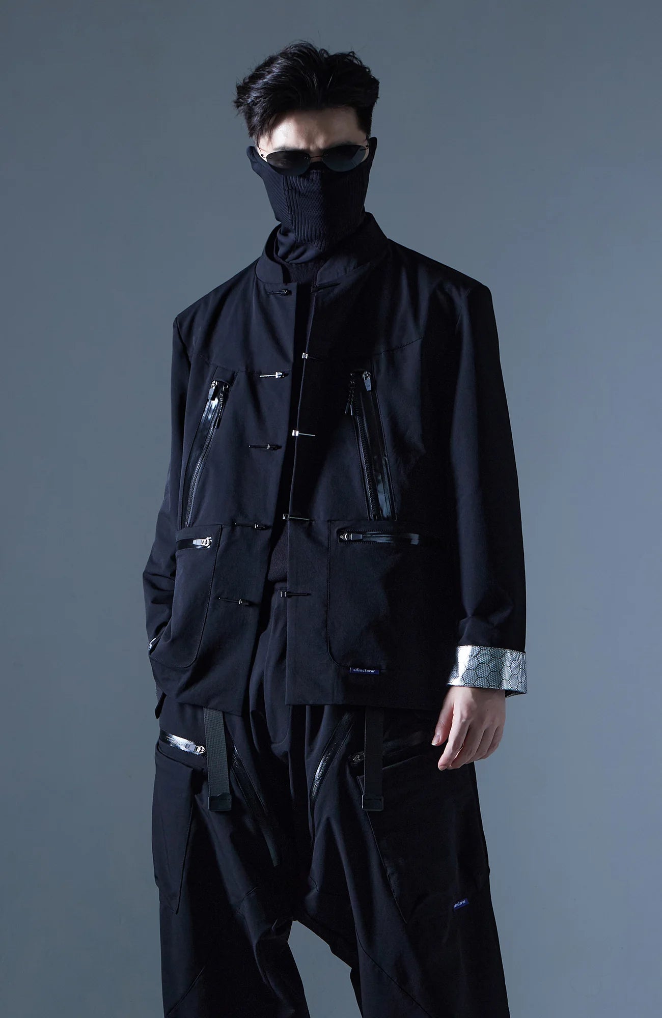 SILENSTORM Multi-Pockets Mandarin Waterproof Jacket
