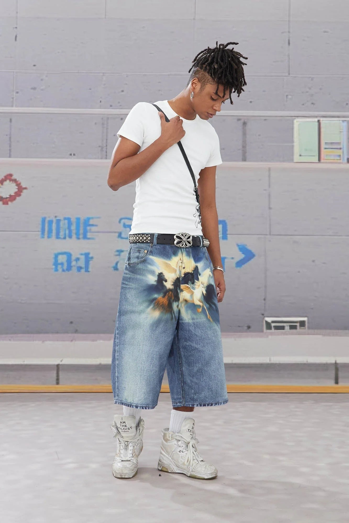 DND4DES Horse Graphics Washed Bermuda Denim Shorts