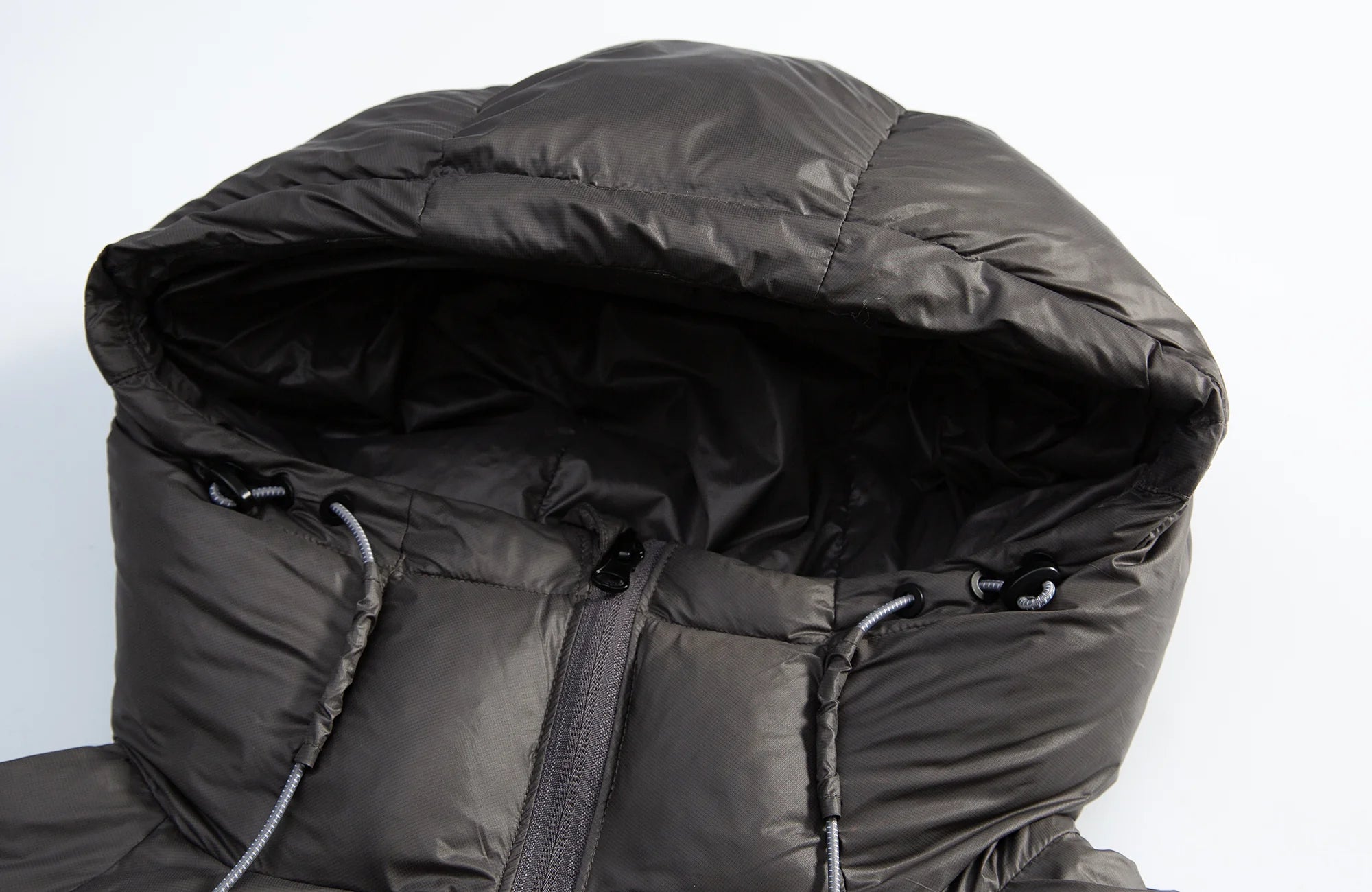 7440 37 1 Drawstring Hooded Thickened Down Puffer