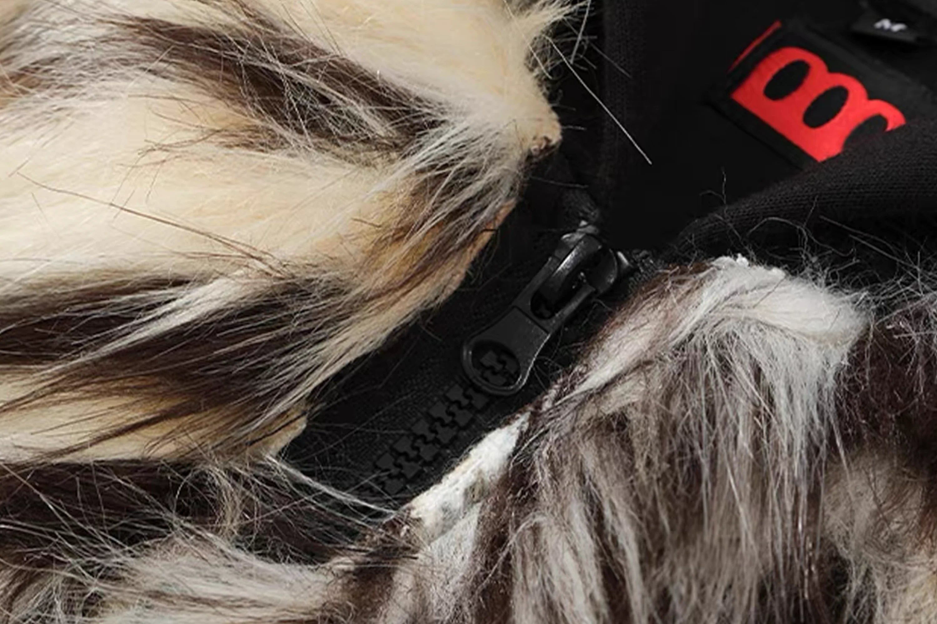 NOTHINGNESS WORLD Tiger-Stripe Spiked Crown Hooded Vest
