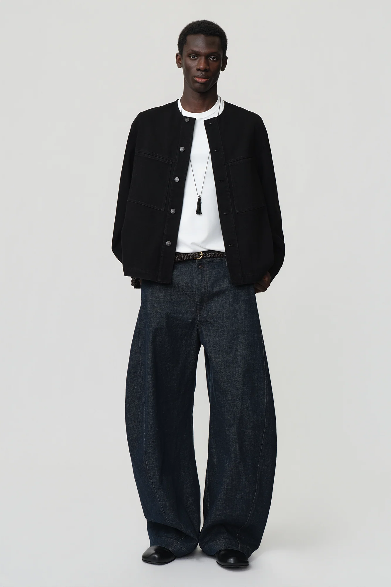 OPICLOTH Classic Indigo Curved-Leg Jeans