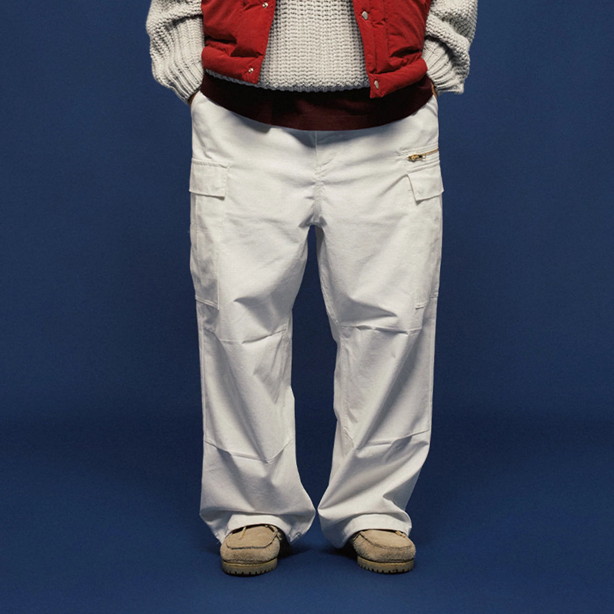BANANA CLUB Multi-Pockey Pleated-Knee Cargo Pants