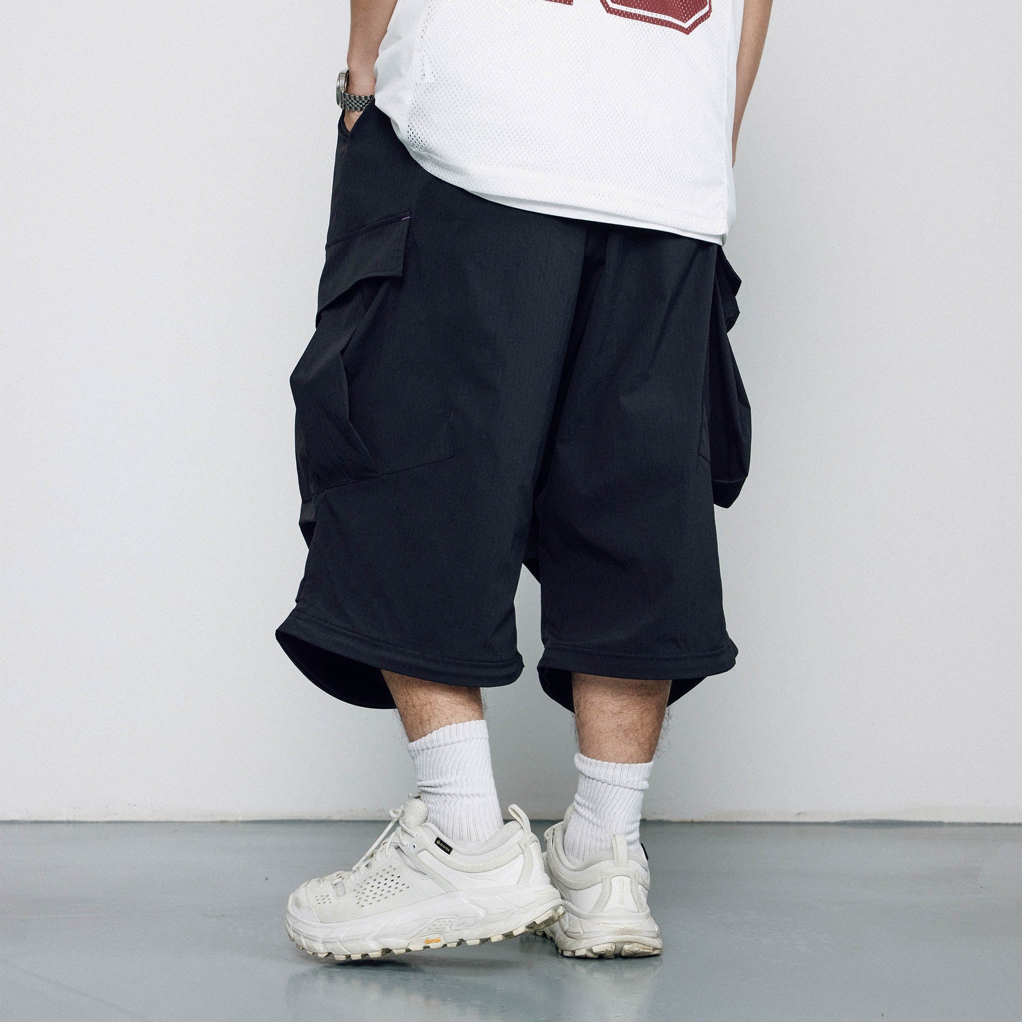 BANANA CLUB Crinkled Multi-Pocket Detachable Cargo Pants