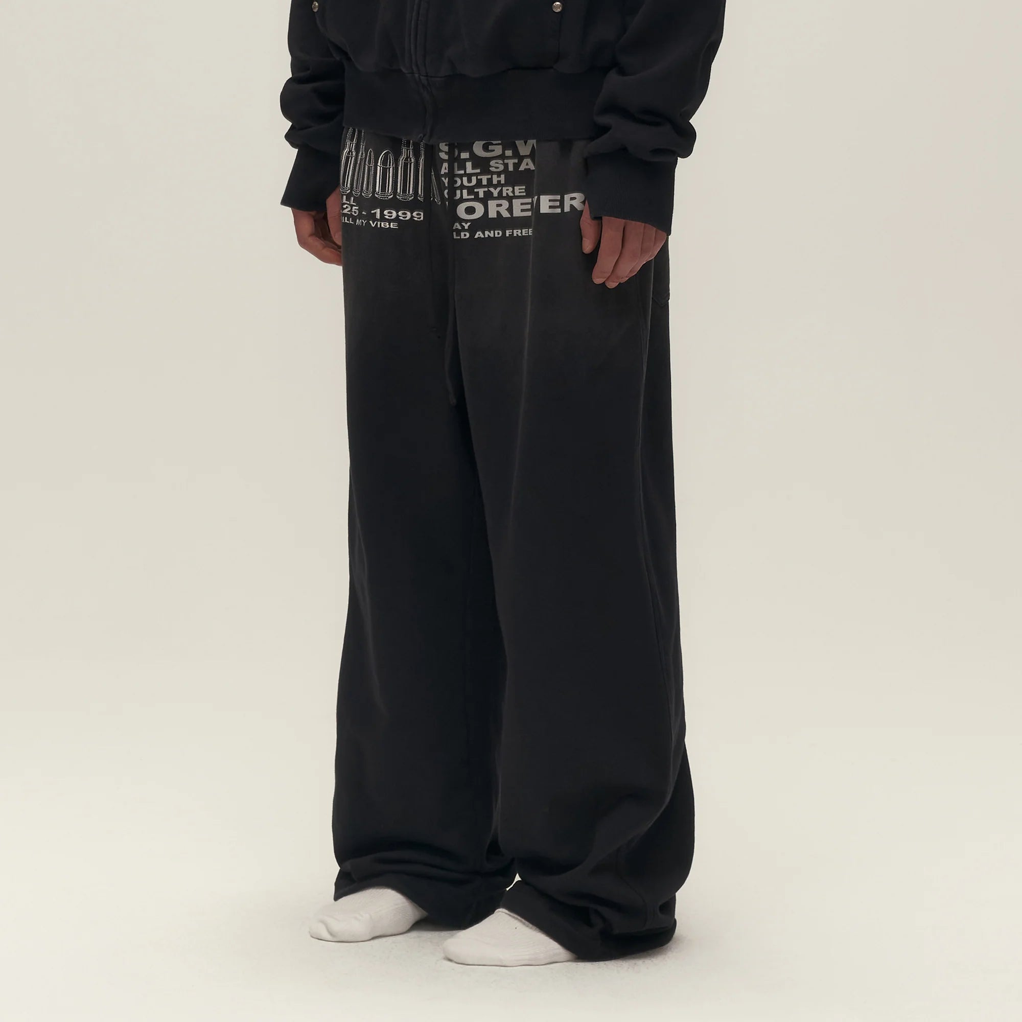 SAVAGEGROWTHWORLD Bullet Graphic Washed Wide-Leg Sweatpants