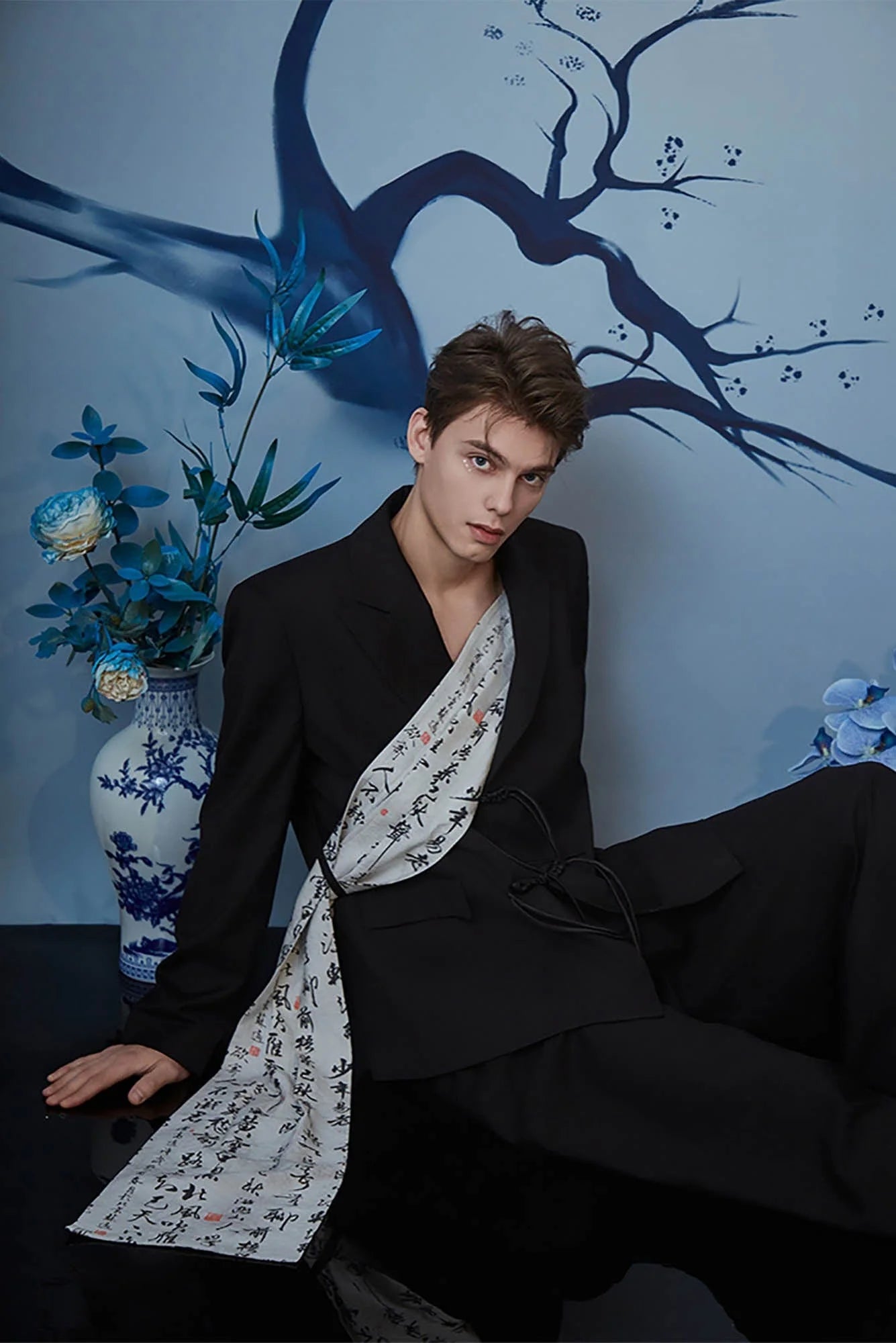 JIECHI Calligraphy Sash Mandarin-Button Blazer