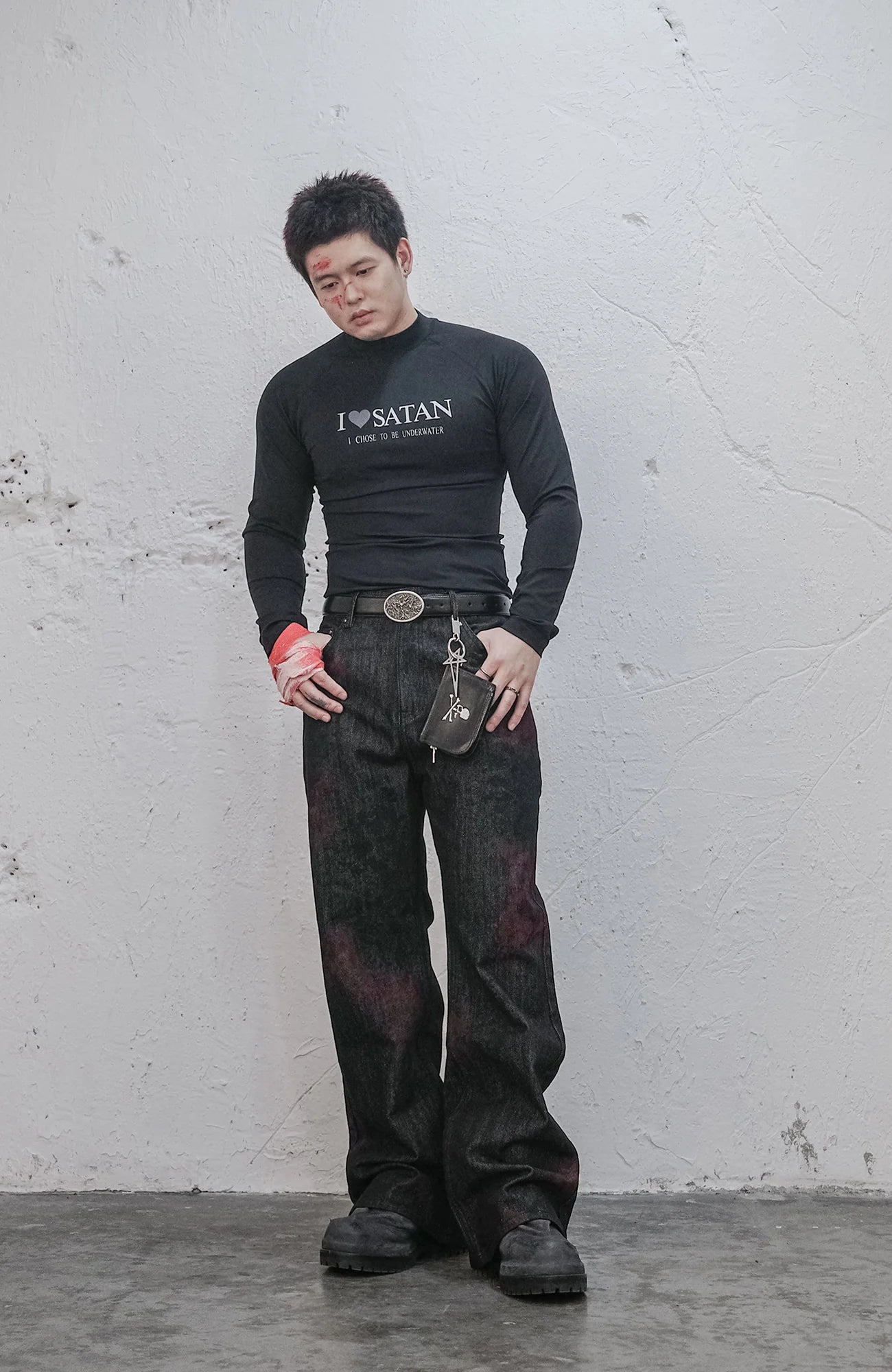 UNDERWATER Bloodstained Raw Flared Denim Pants