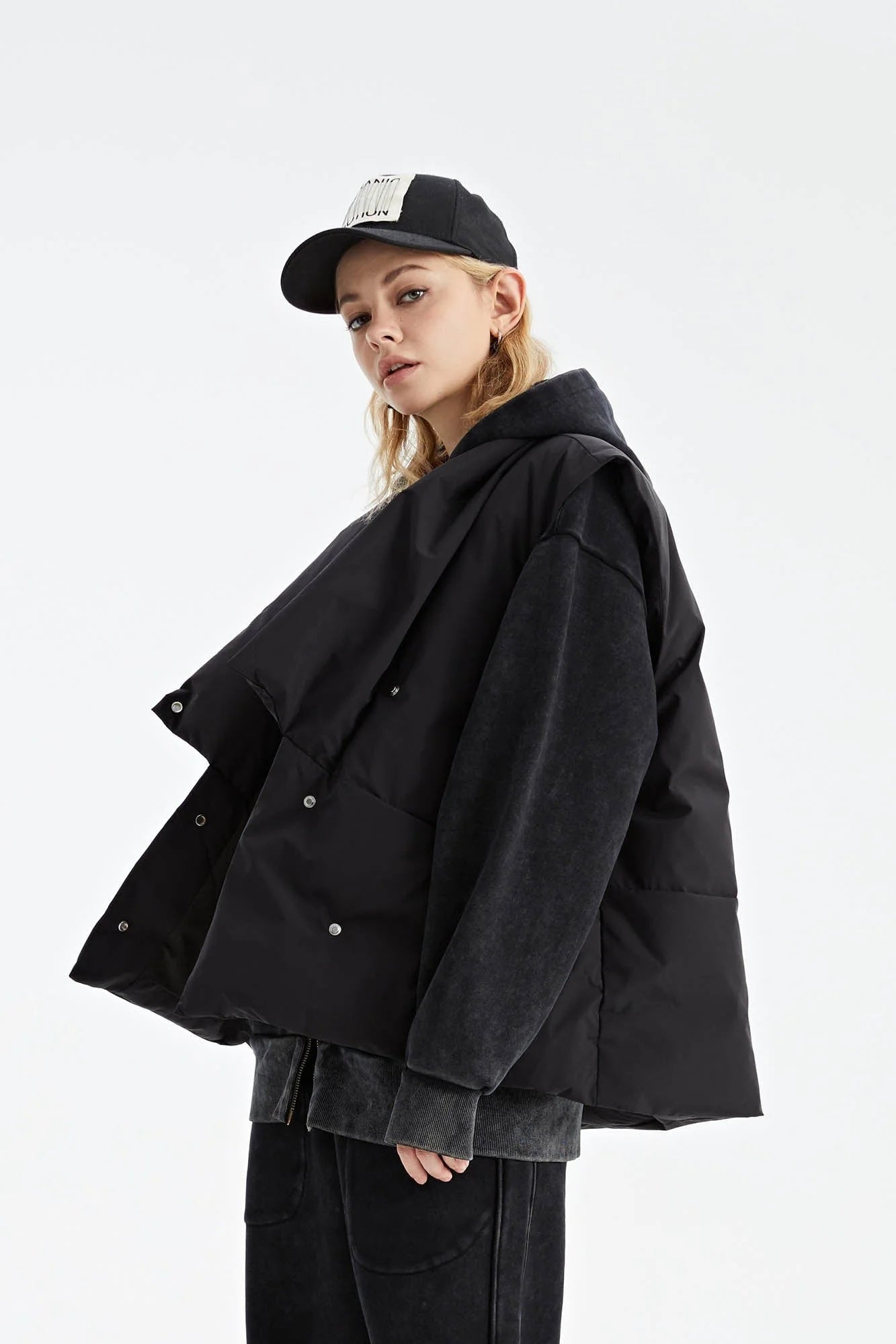 ORGANIC EMOTION Deconstructed Scarf Collar Down Vest