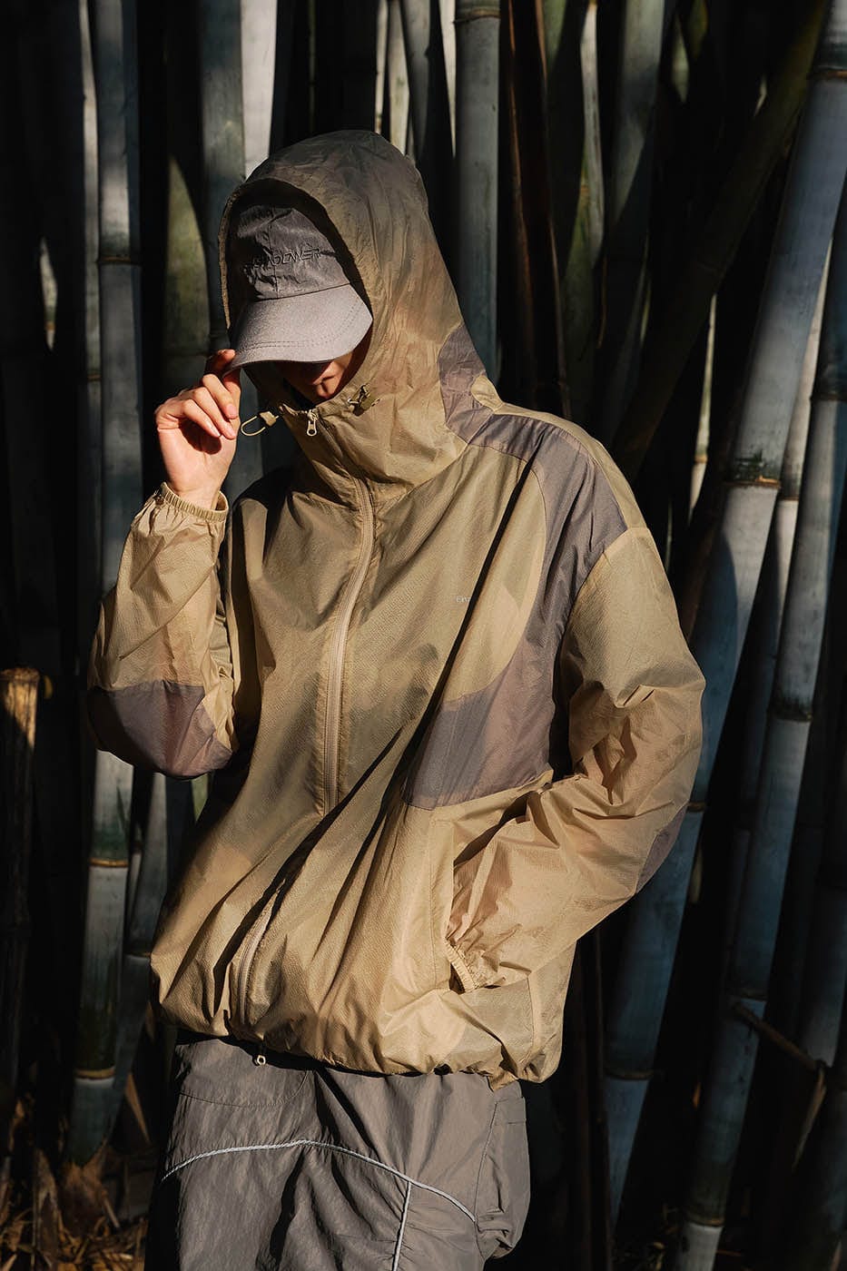 ENSHADOWER Arc Spliced Splash-Proof Jacket