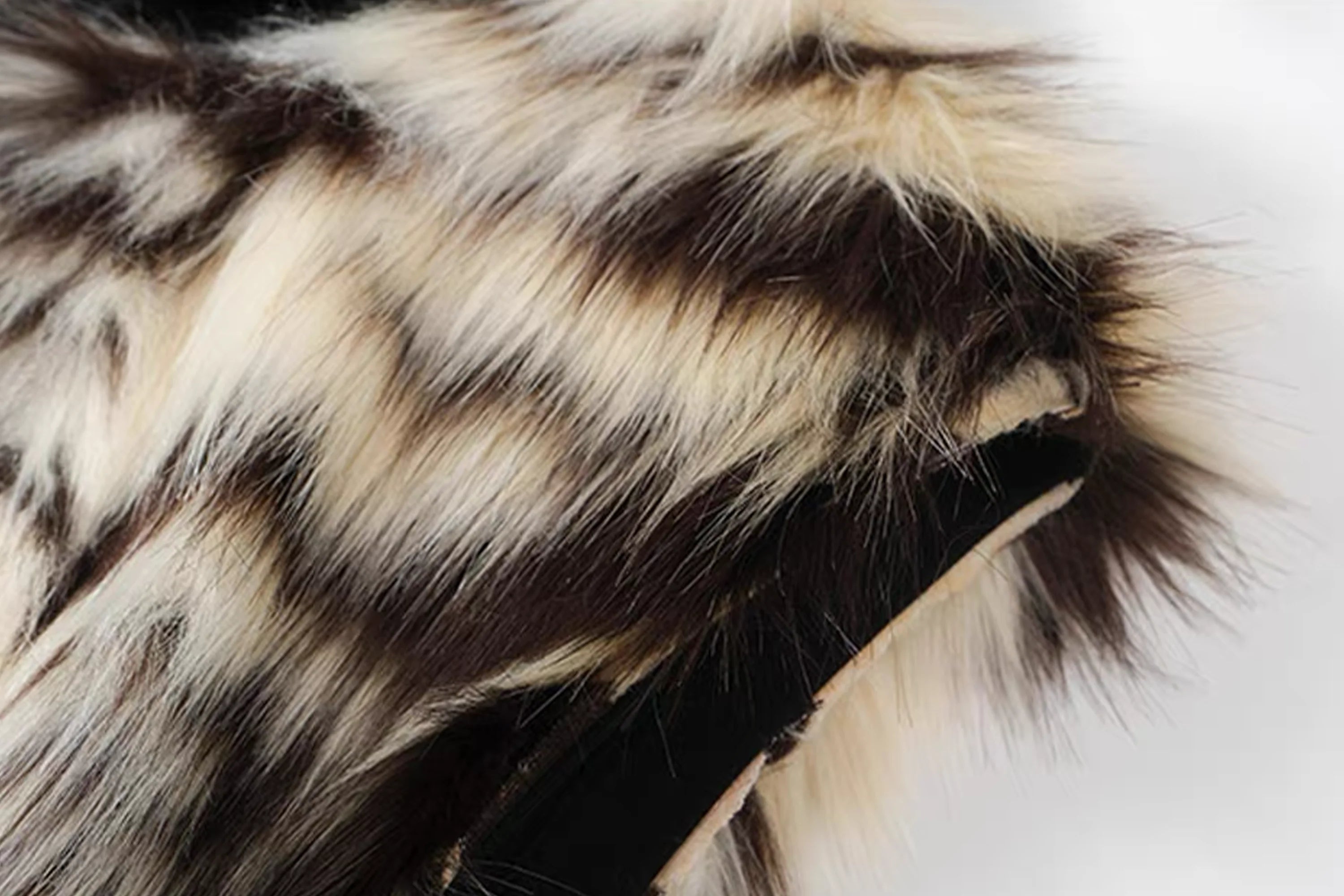 NOTHINGNESS WORLD Tiger-Stripe Spiked Crown Hooded Vest