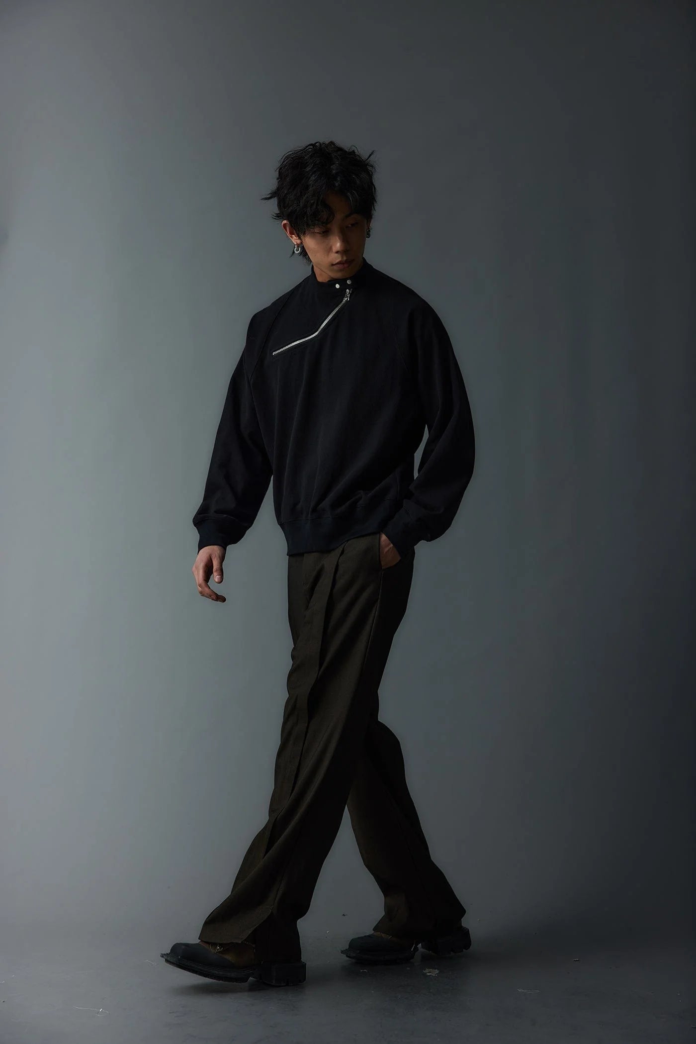 WHISTLEHUNTER Asymmetrical Zipper Rivet Mock Neck Light Sweatshirt