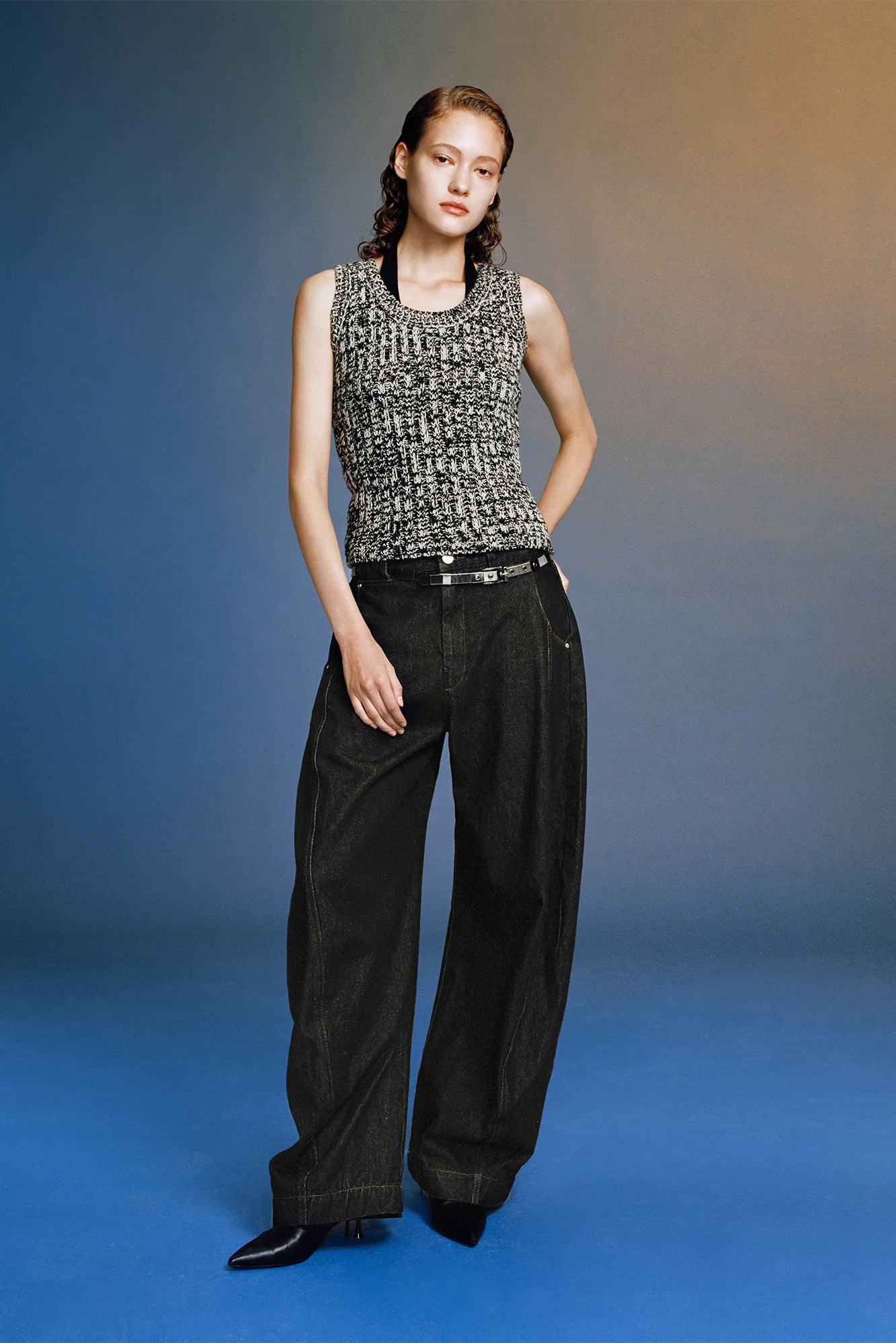 OPICLOTH Curved Panel Oversized Raw Jeans