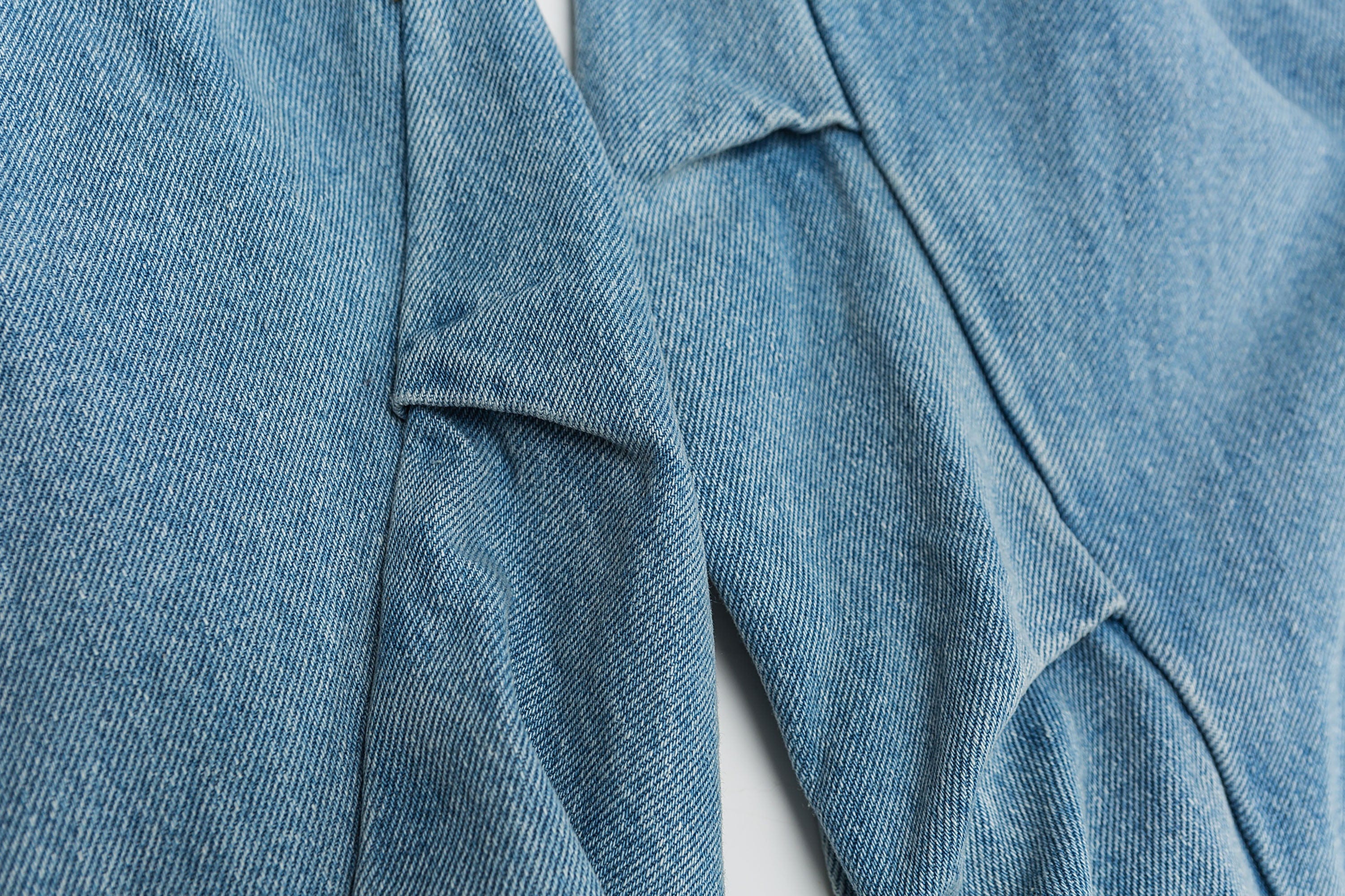ME DA IGUAL Deconstructed Washed Ruched Jeans