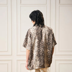 EPIC POETRY Dark Serpentine Half Shirt