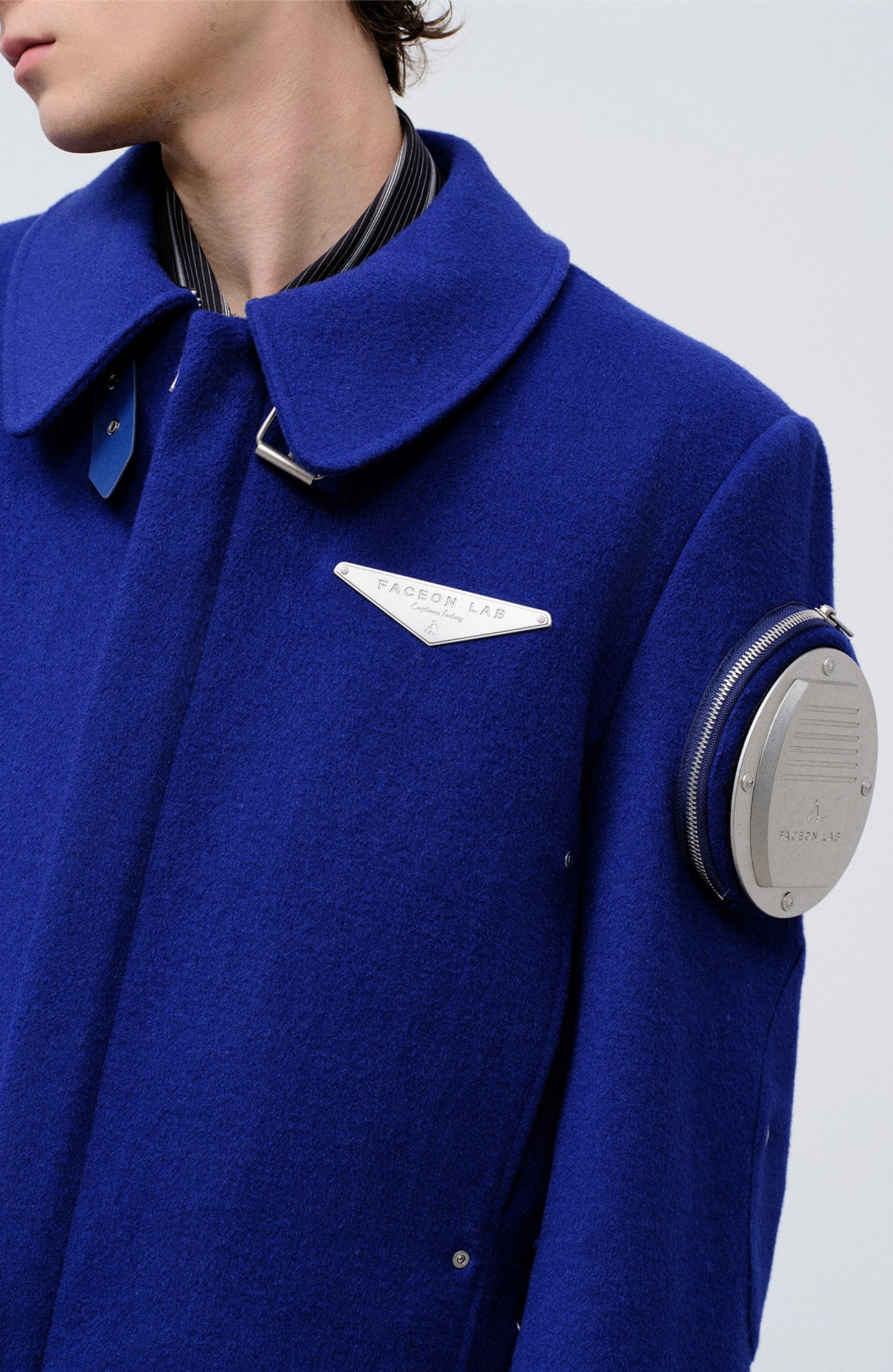 FACEONLAB Arm-Patched Cropped Naval Jacket Blue