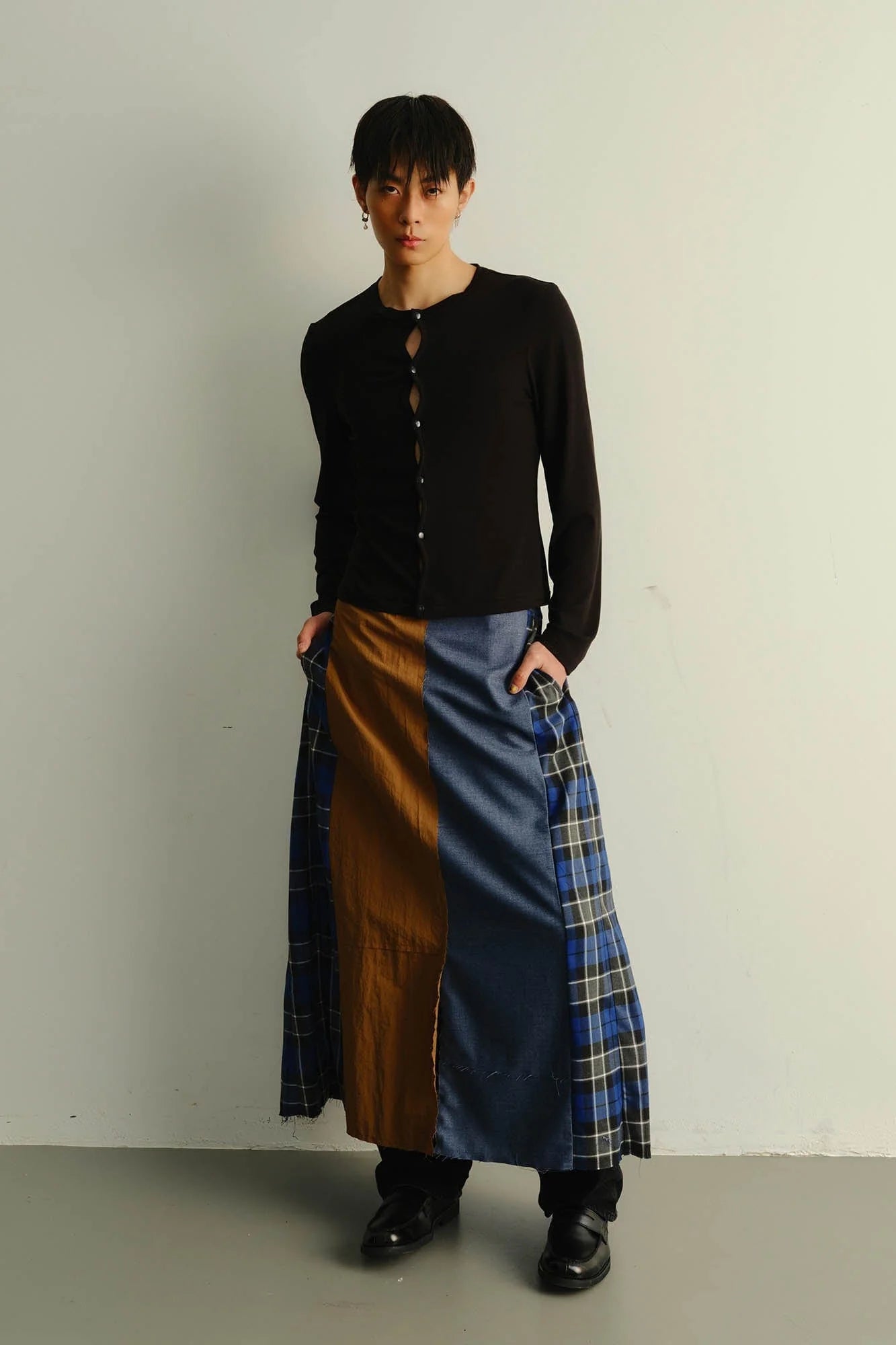 KADAKADA Cut-Out Loop Button Fitted Cardigan