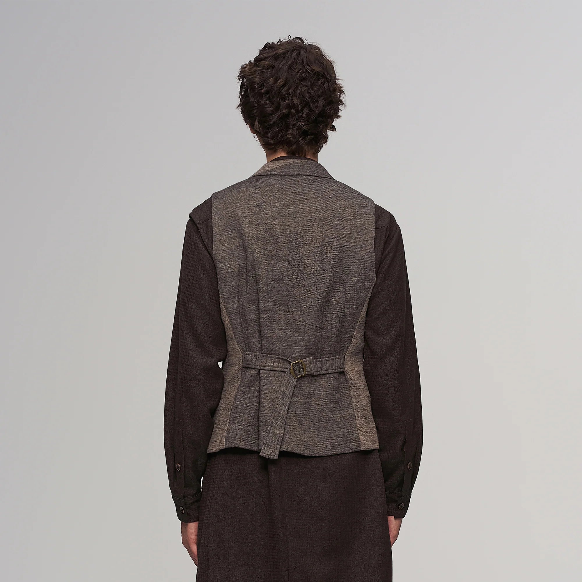 ILNya Nieternite Nifutur Deconstructed Paneled Belted Vest