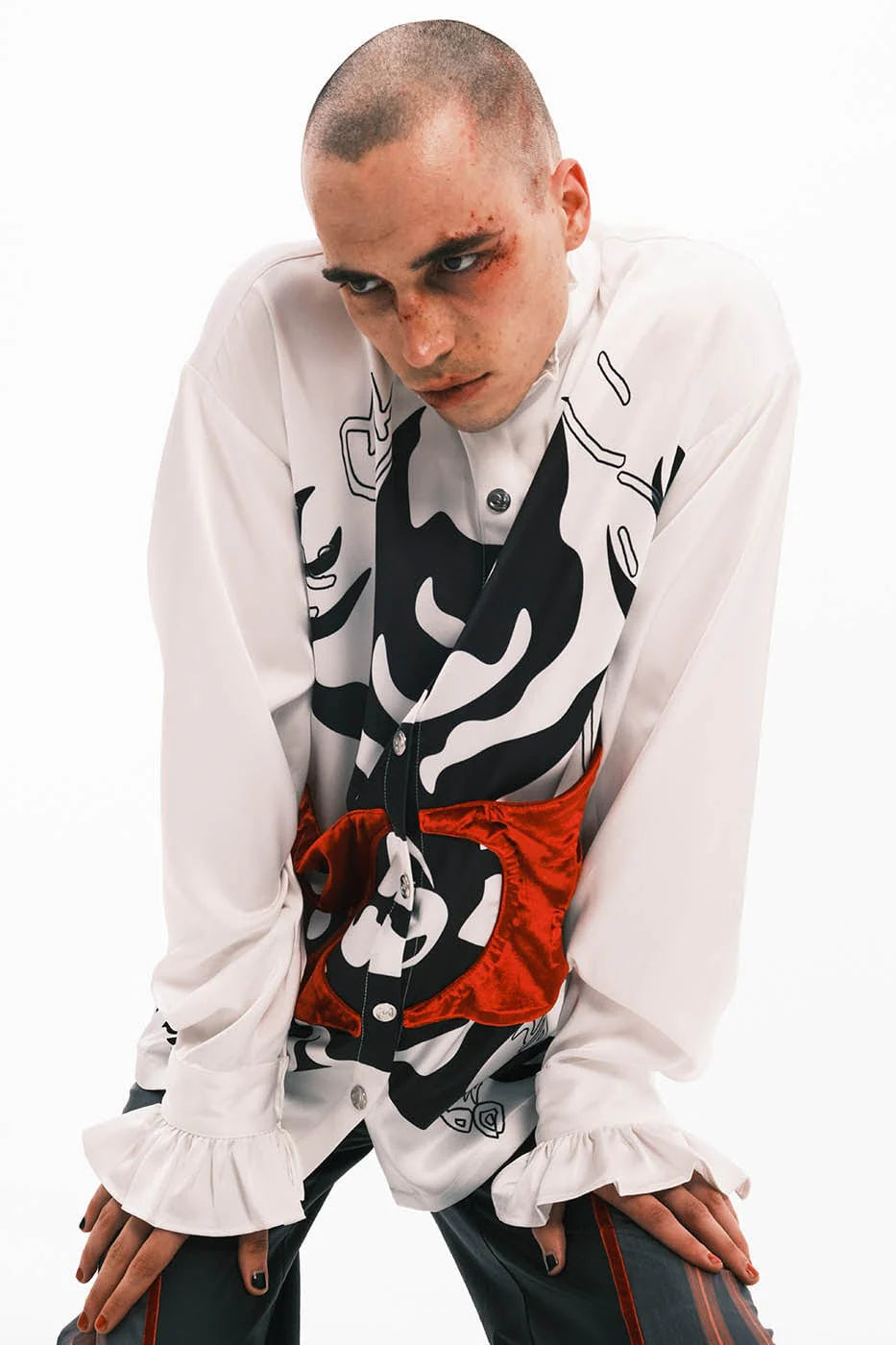 EMBRYO Demon Ruffle-Collar Buttoned LOGO Pleated Shirt