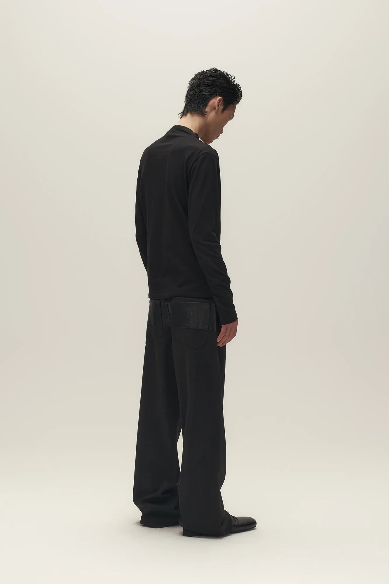 SAVAGEGROWTHWORLD Asymmetrical Drape Long-Sleeve Tee