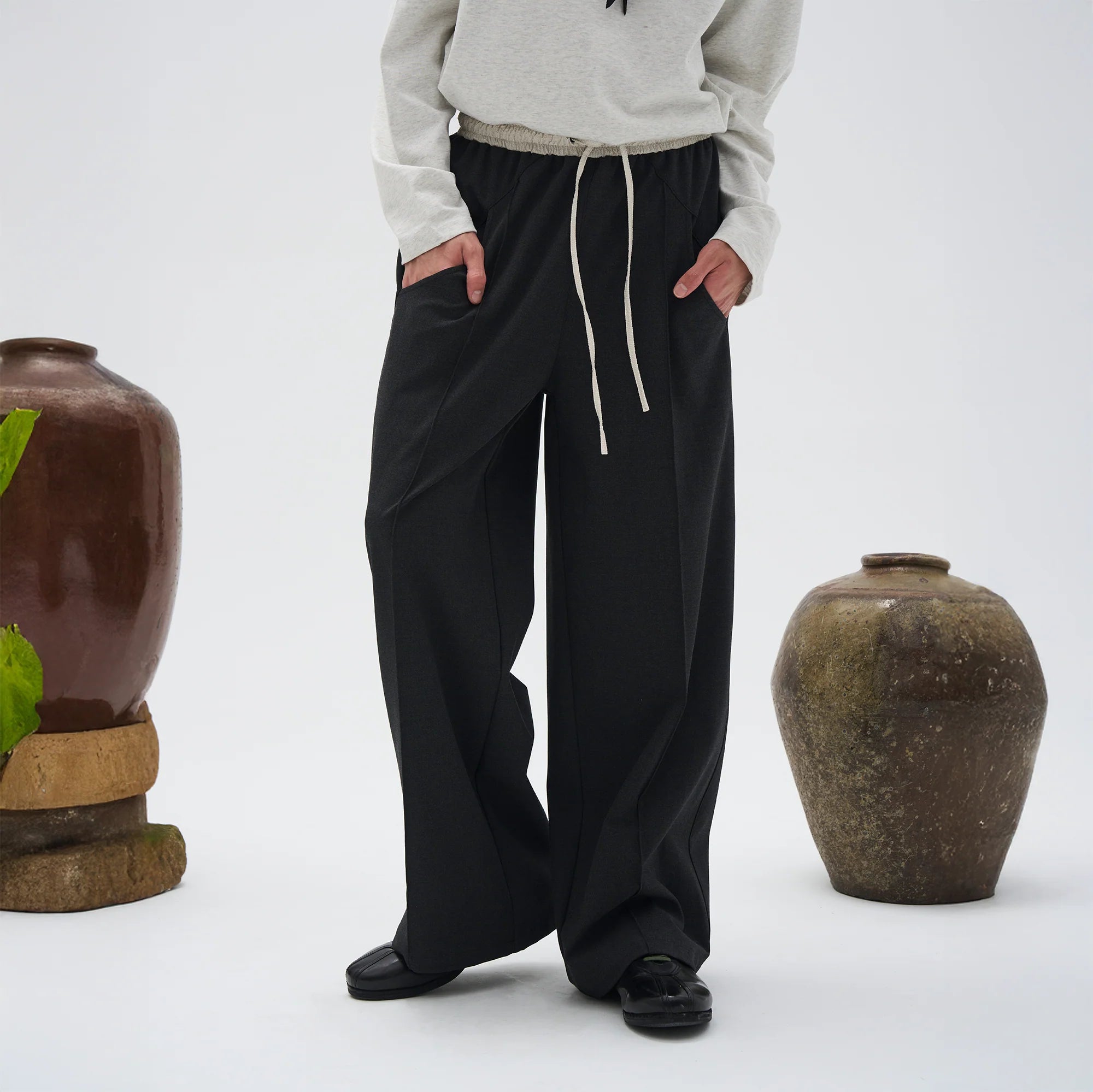 7440 37 1 Contrast Waistband Panelled Trousers