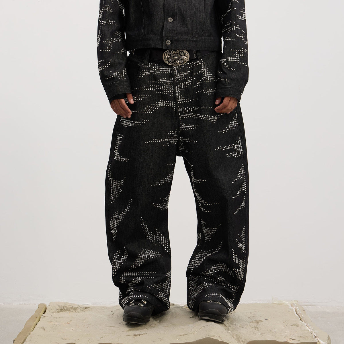 DND4DES Studded Tiger Stripe Baggy Jeans