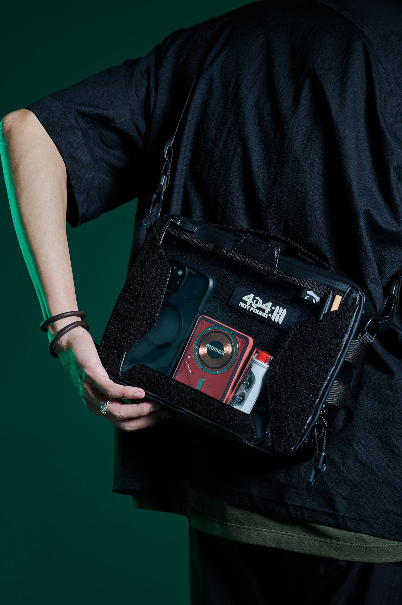 OVERCLOCK ROAM Utility Tablet Organizer
