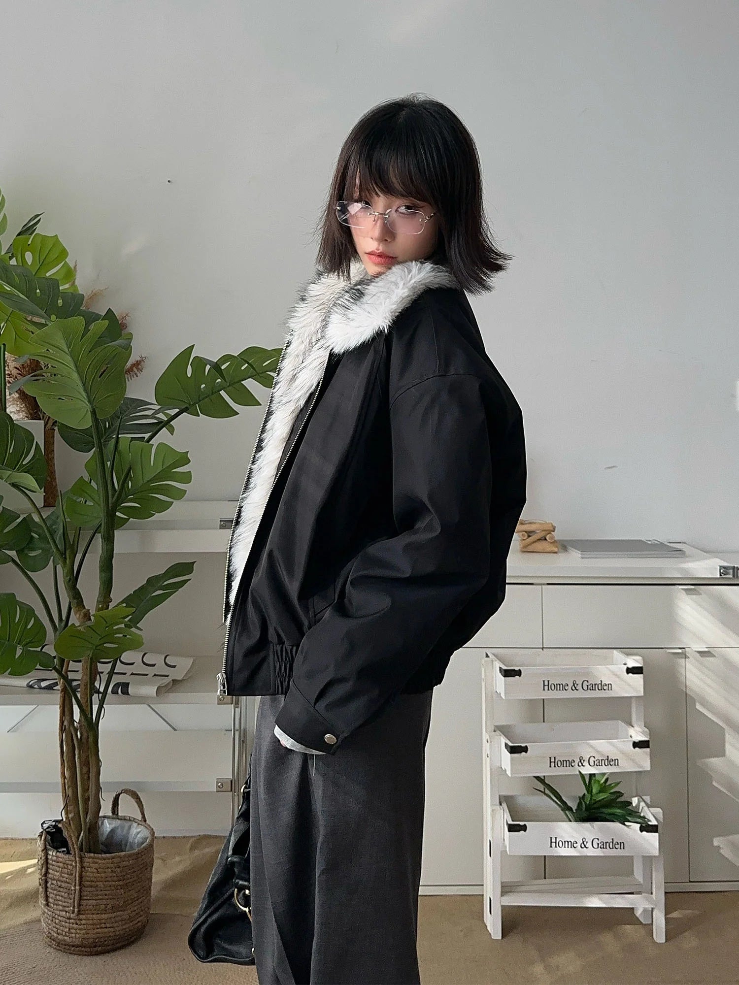 OKAYTHXBYE Faux Fur Lined Puffer Jacket
